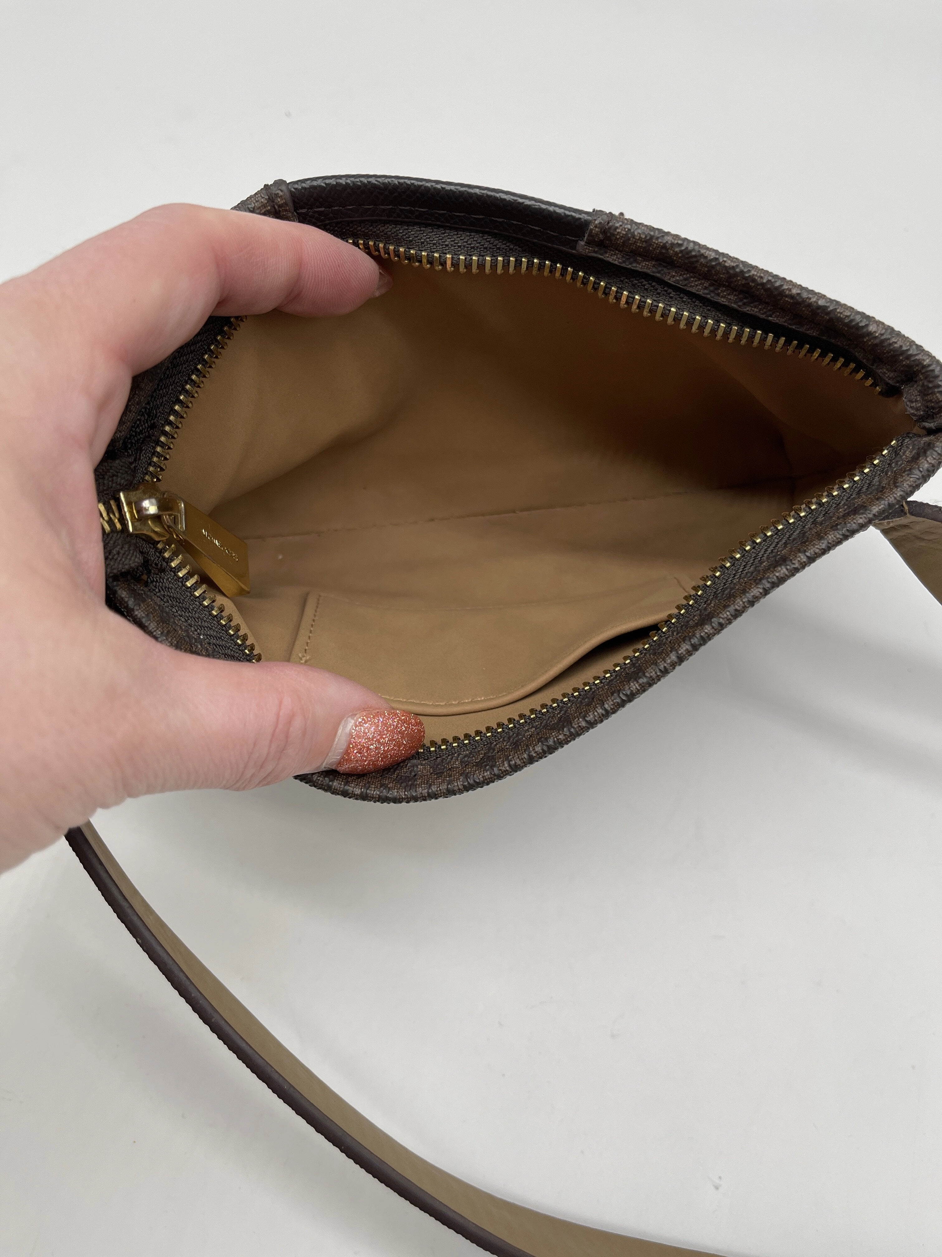 Belt Bag Designer By Michael Kors  Size: Small