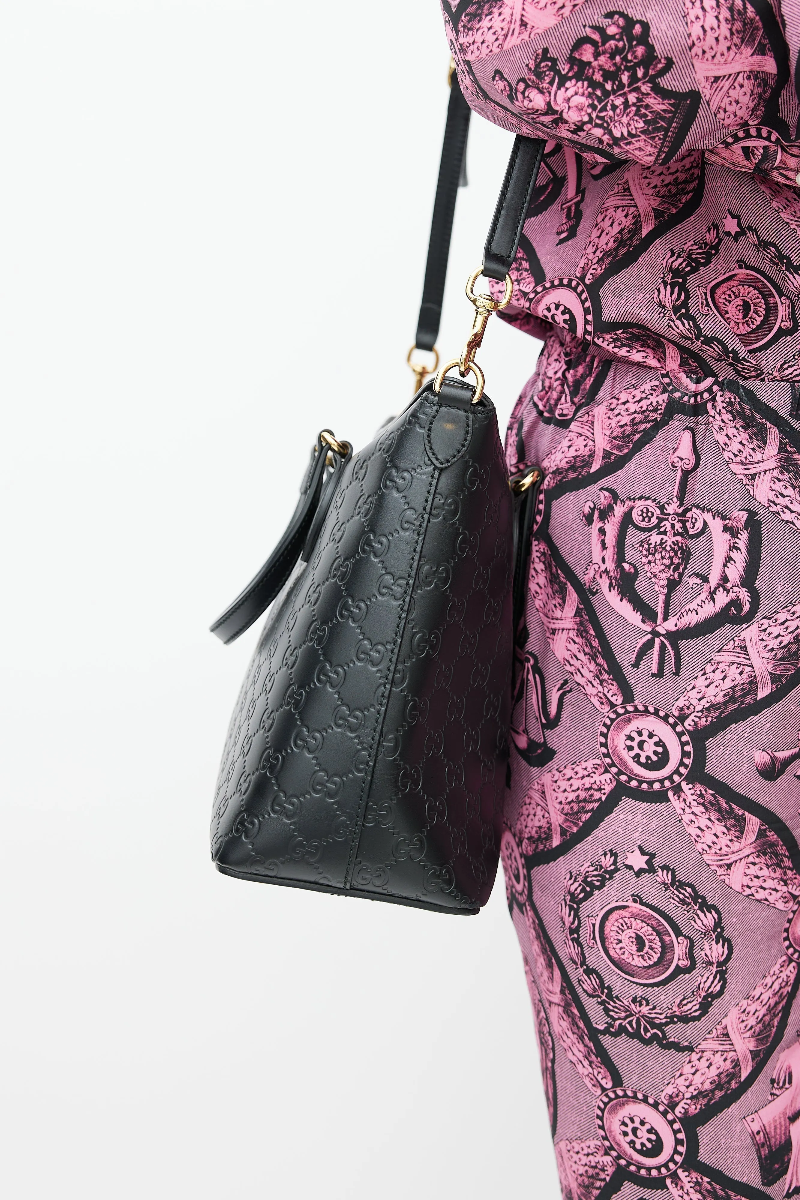 Black Guccissima Leather Foldover Shoulder Bag