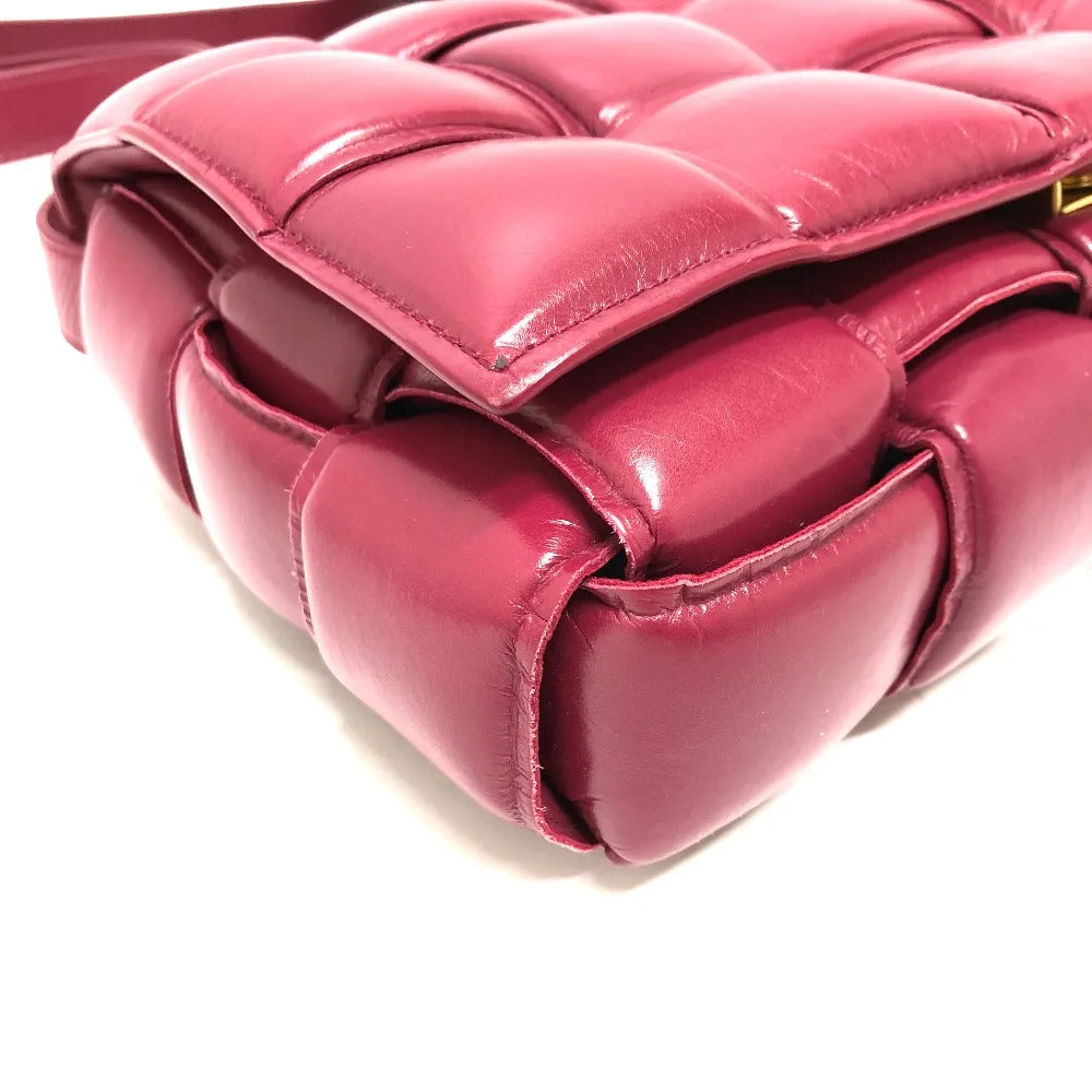 BOTTEGAVENETA Shoulder Bag leather wine-red Padded cassette Cassette Maxi Women Used