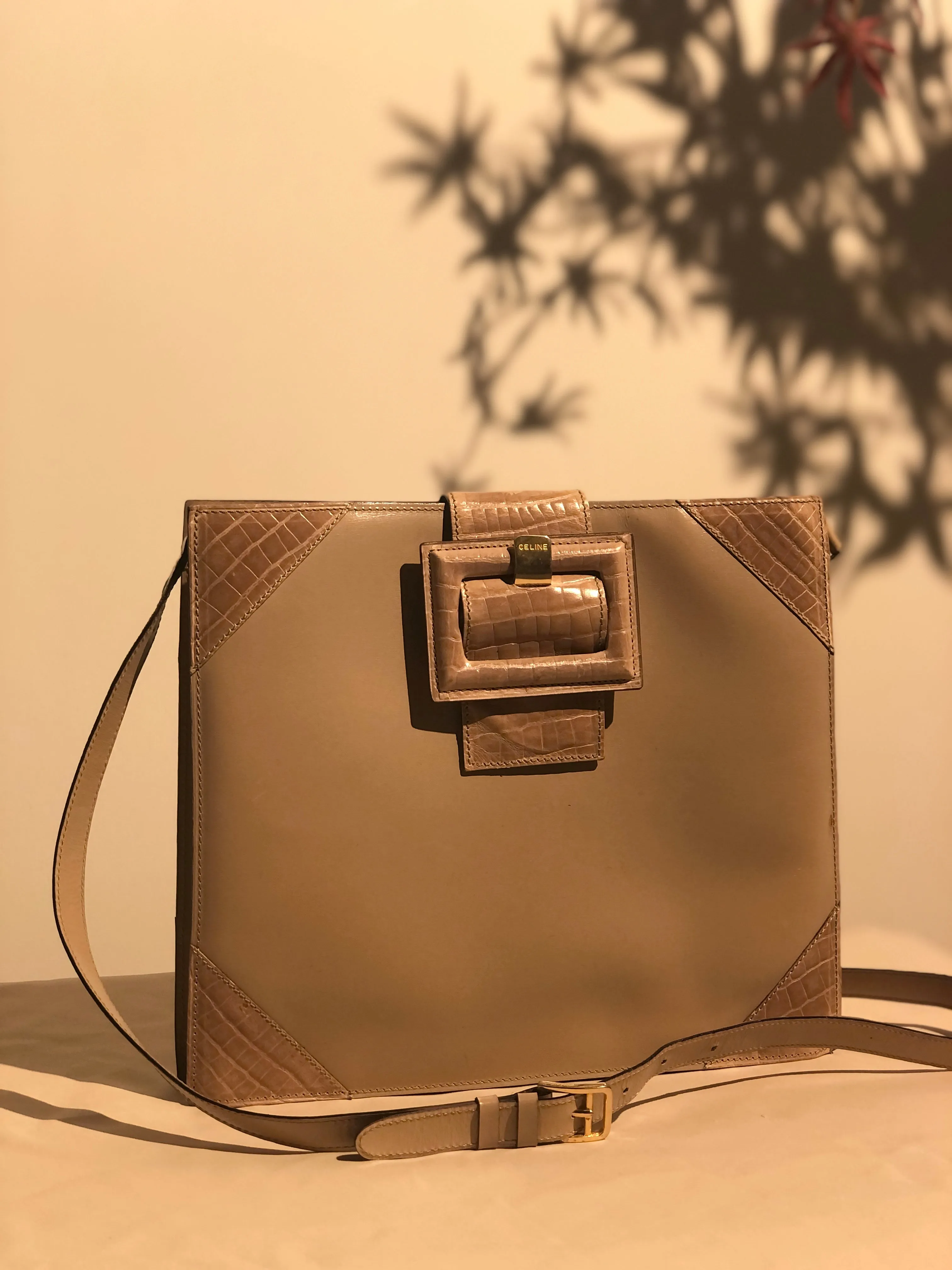 CELINE Crocodile emboss Square Leather Crossbody Shoulderbag Beige Vintage OldCELINE 7tbf3r