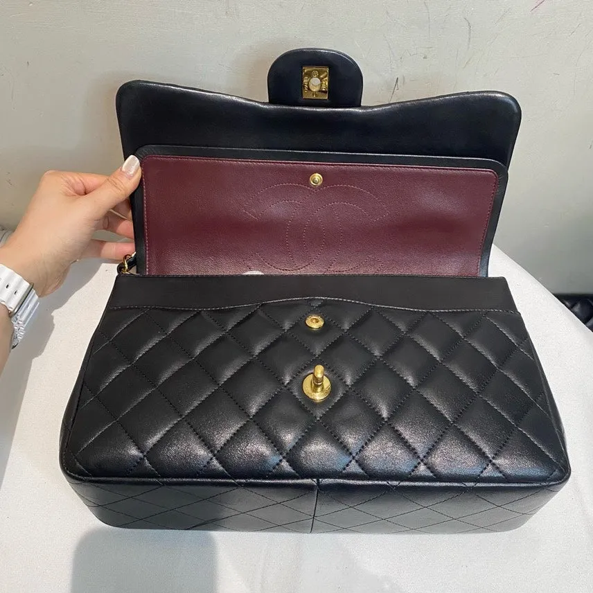 Chanel Black Jumbo Double Flap Shoulder Bag with Card