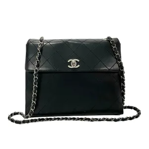 Chanel Matelasse Lambskin 26cm Chain Shoulder Bag Leather Shoulder Bag 59289 in Excellent condition