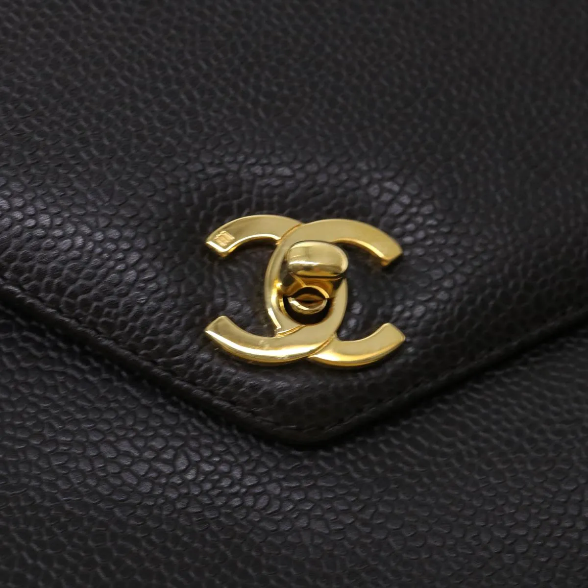 CHANEL Shoulder Bag Caviar Skin Black CC Auth am4067