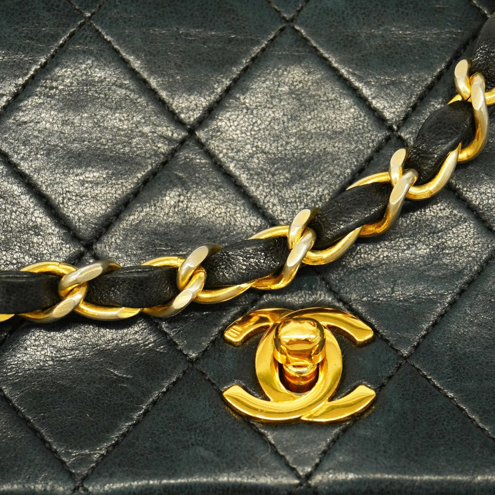 ChanelAuth  Matelasse Chain Shoulder Women's Leather Shoulder Bag Black