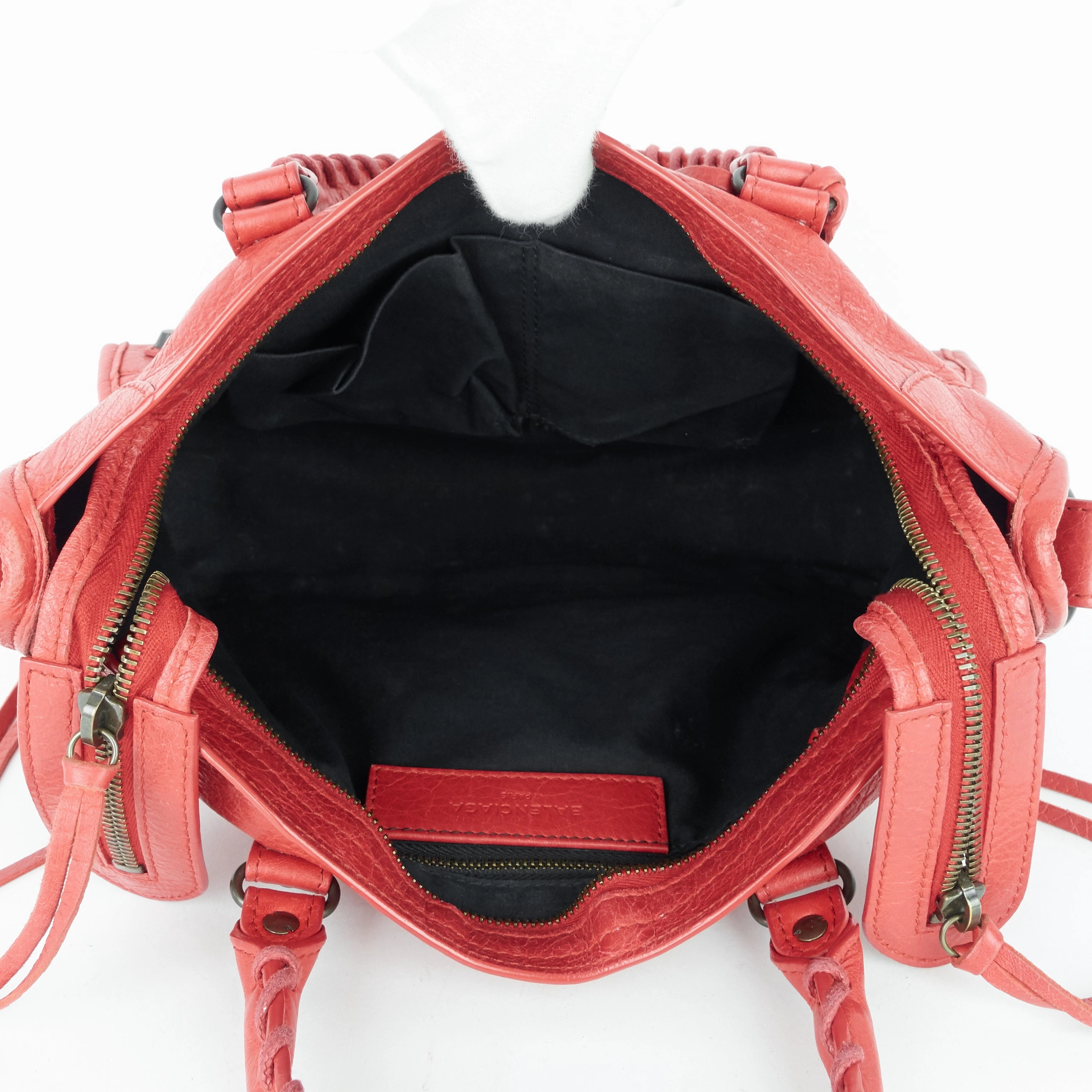 Classic Small Agneau Leather City Bag
