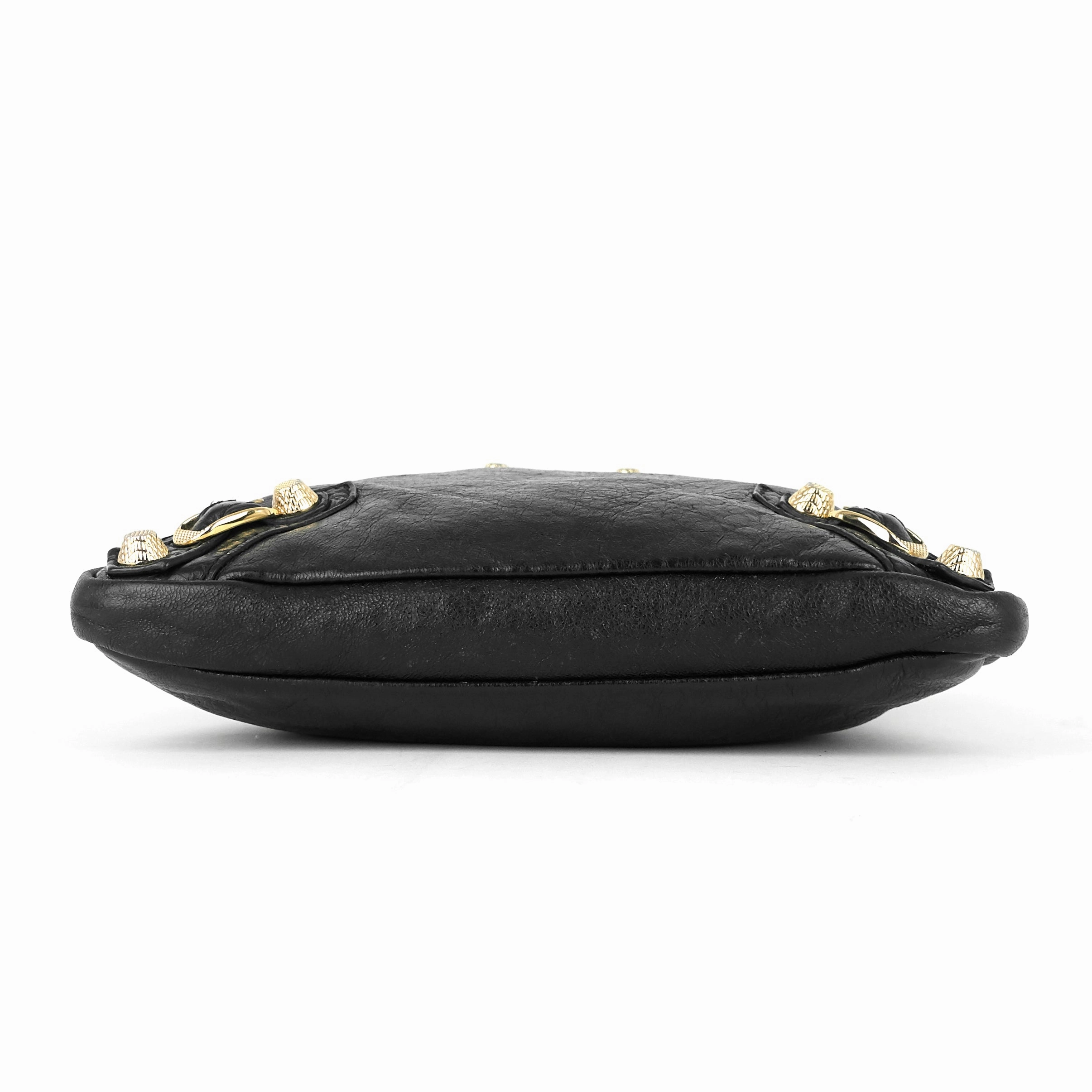 Classic Studs Flat Crossbody Agneau Leather Bag
