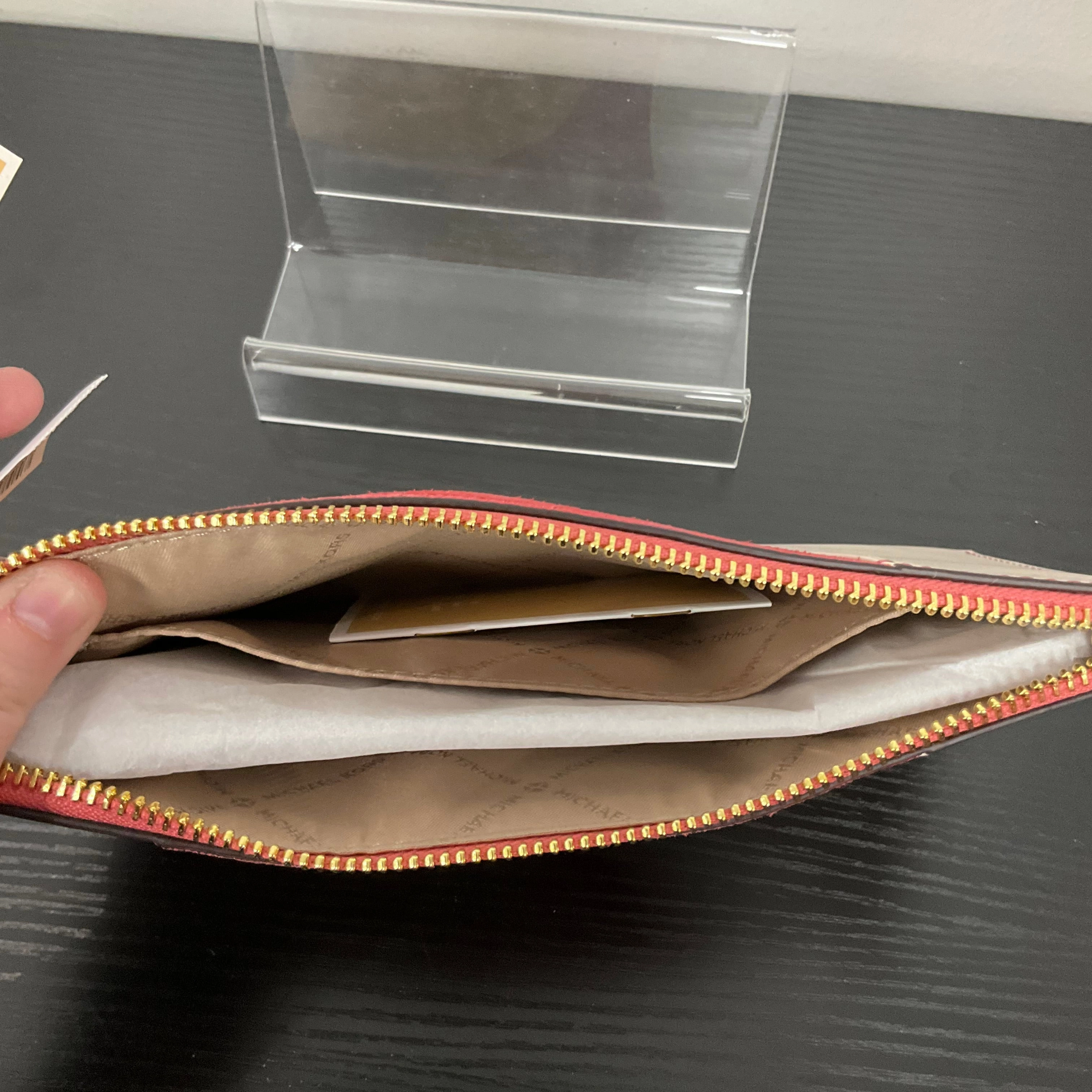 Clutch Designer By Michael Kors In Multi, Size:Medium