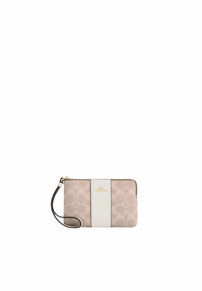 Coach Corner Zip Wristlet In Sand Chalk CW854