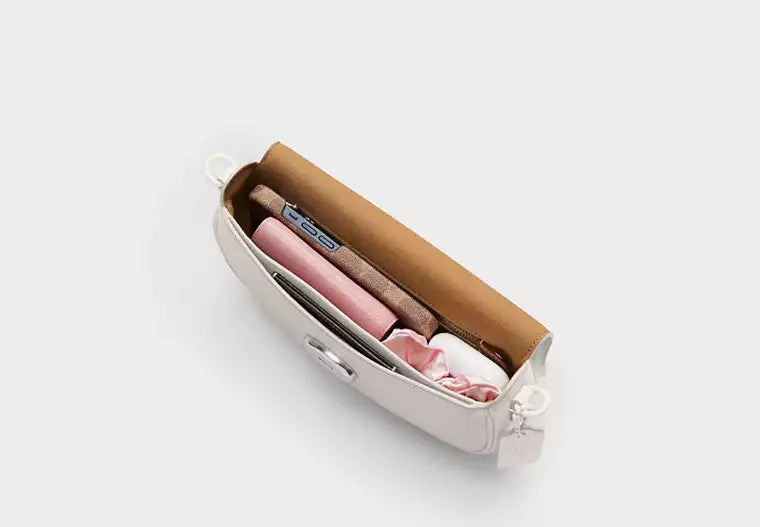 Coach Emmy Saddle Bag 23