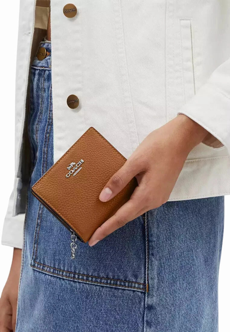 Coach Snap Wallet In Light Saddle C2862