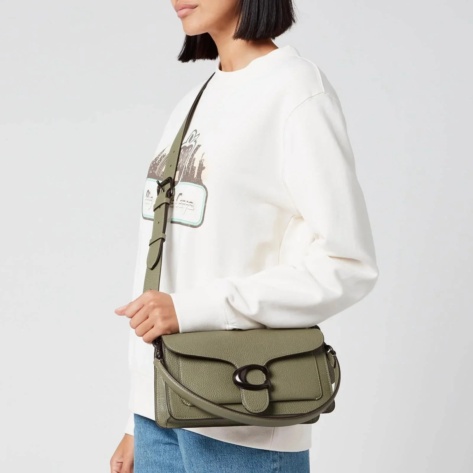 Coach  Tabby Shoulder Bag  size 26 Large