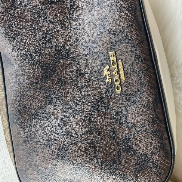 Crossbody Designer By Coach, Size: Medium