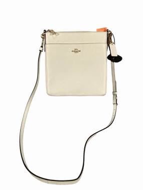 Crossbody Designer By Coach  Size: Medium