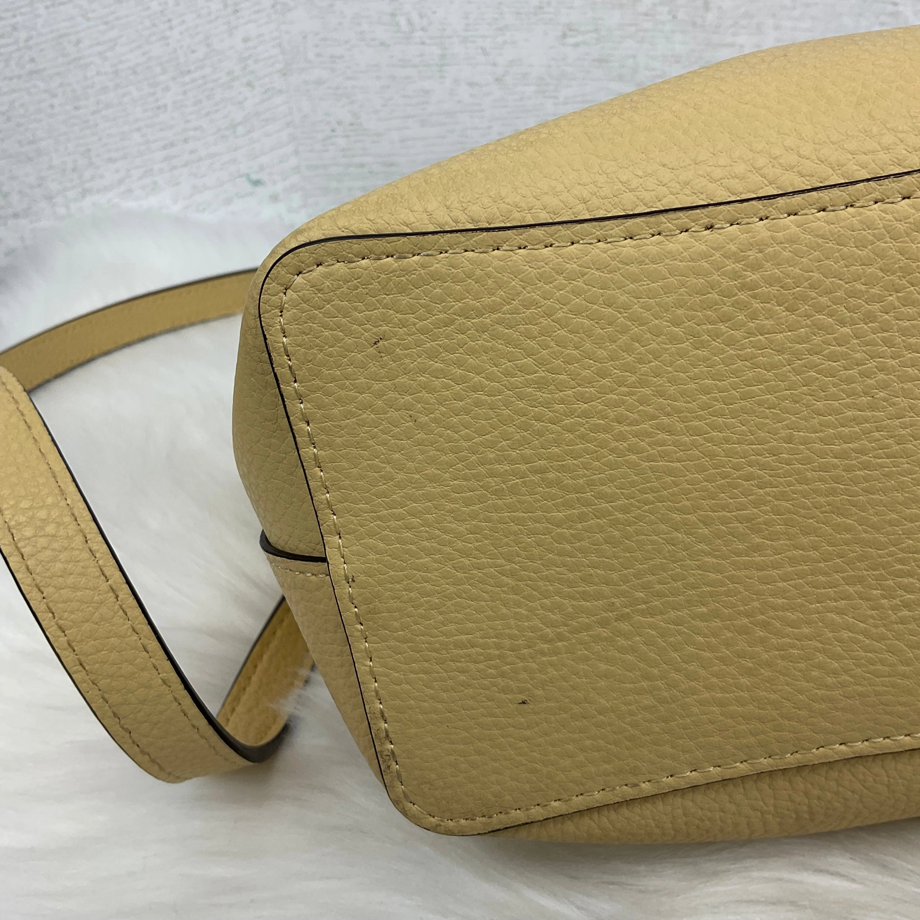 Crossbody Designer By Coach, Size: Medium