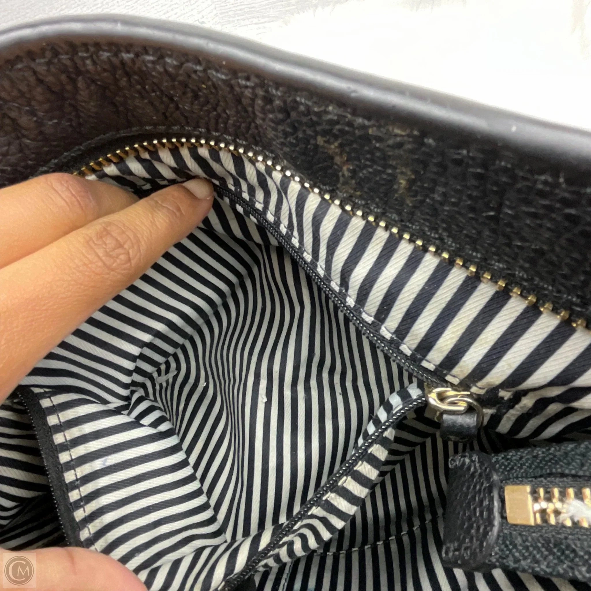 Crossbody Designer By Kate Spade, Size: Large