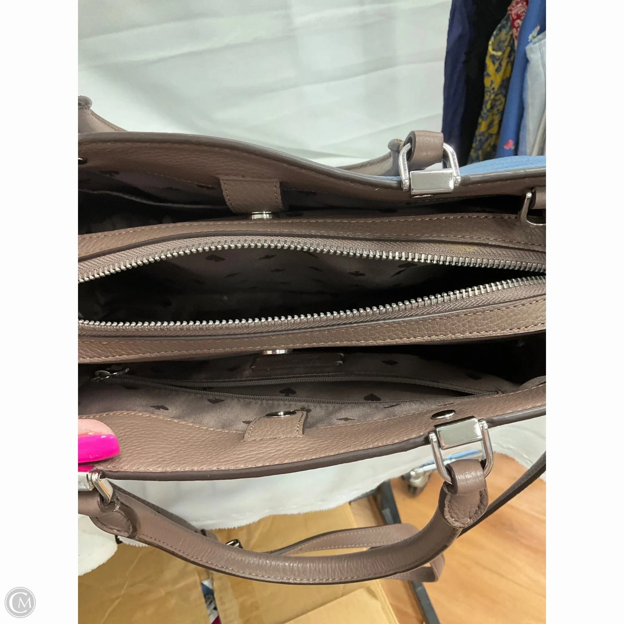 Crossbody Designer By Kate Spade, Size: Large