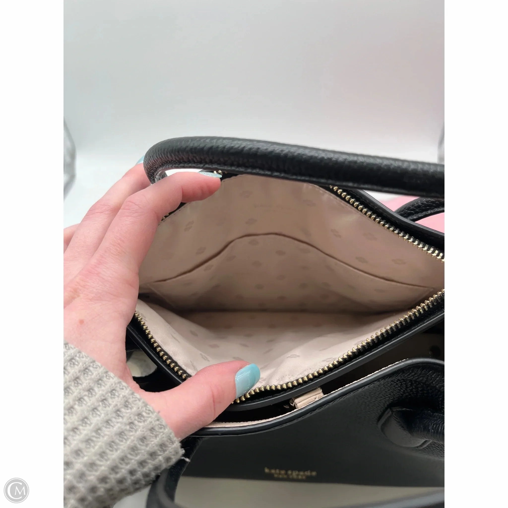Crossbody Designer By Kate Spade, Size: Large