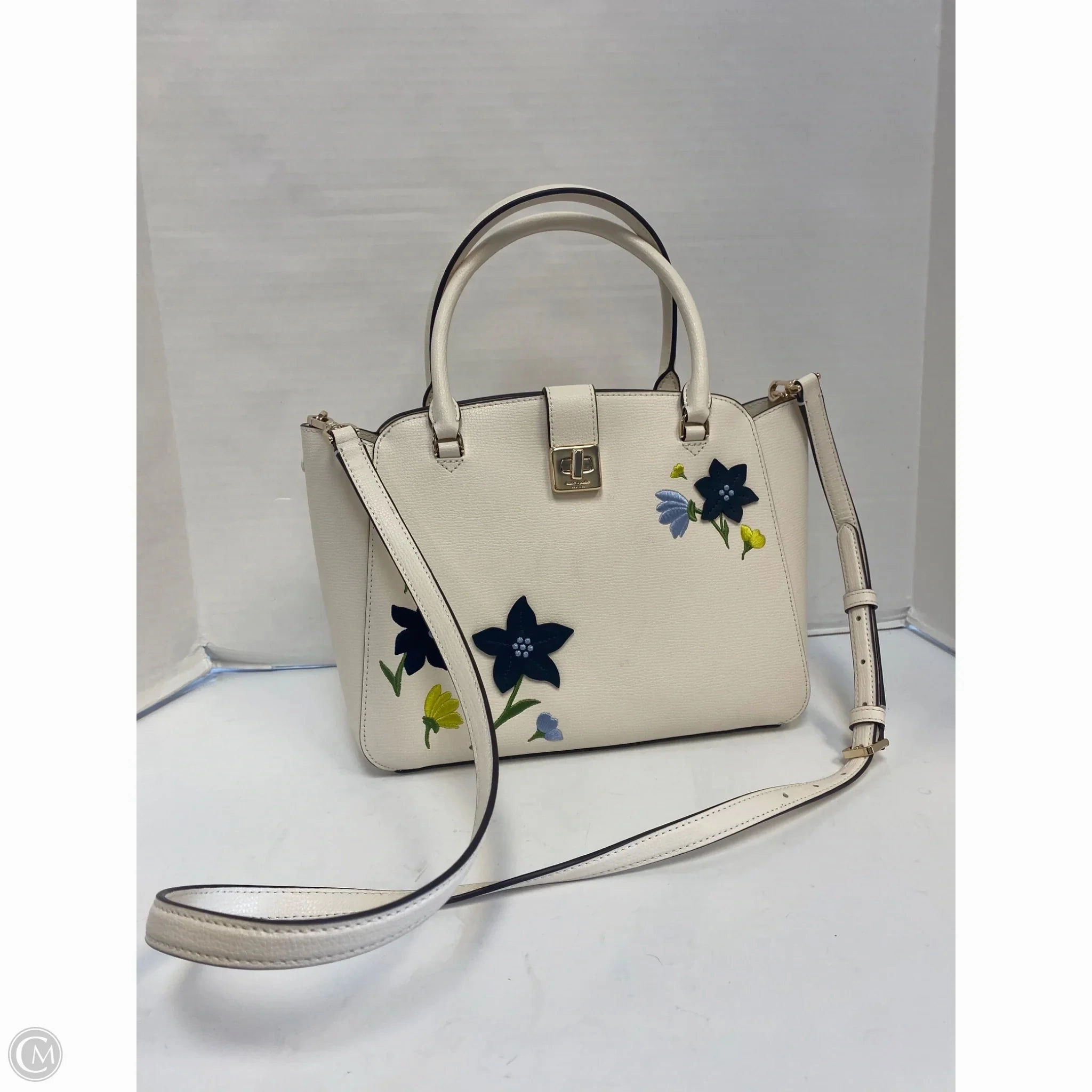 Crossbody Designer By Kate Spade, Size: Medium