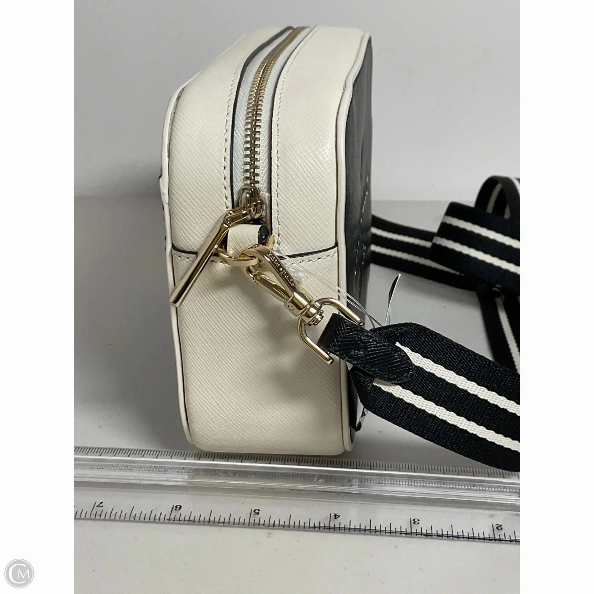 Crossbody Designer By Kate Spade, Size: Medium