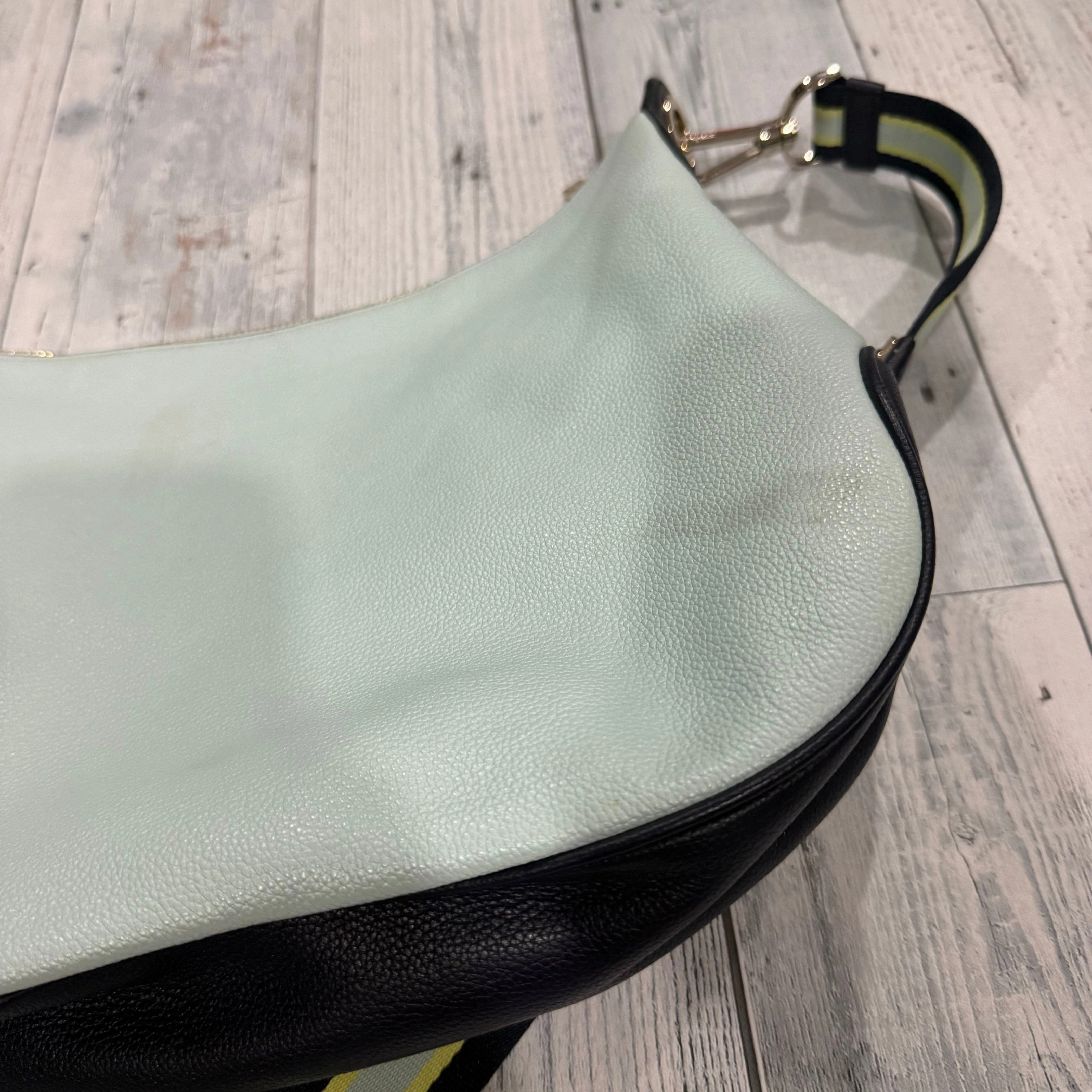 Crossbody Designer By Kate Spade, Size: Medium