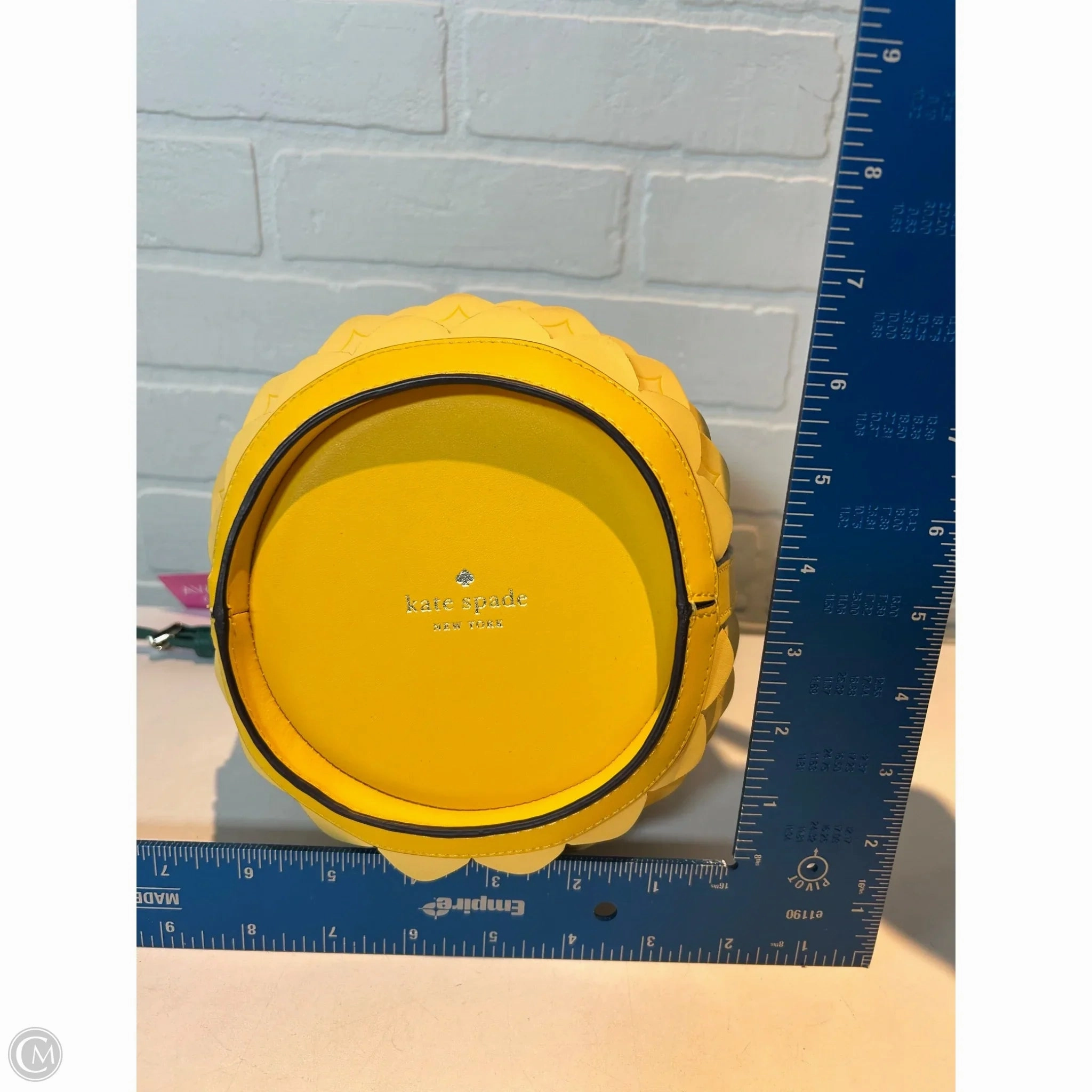 Crossbody Designer By Kate Spade, Size: Medium