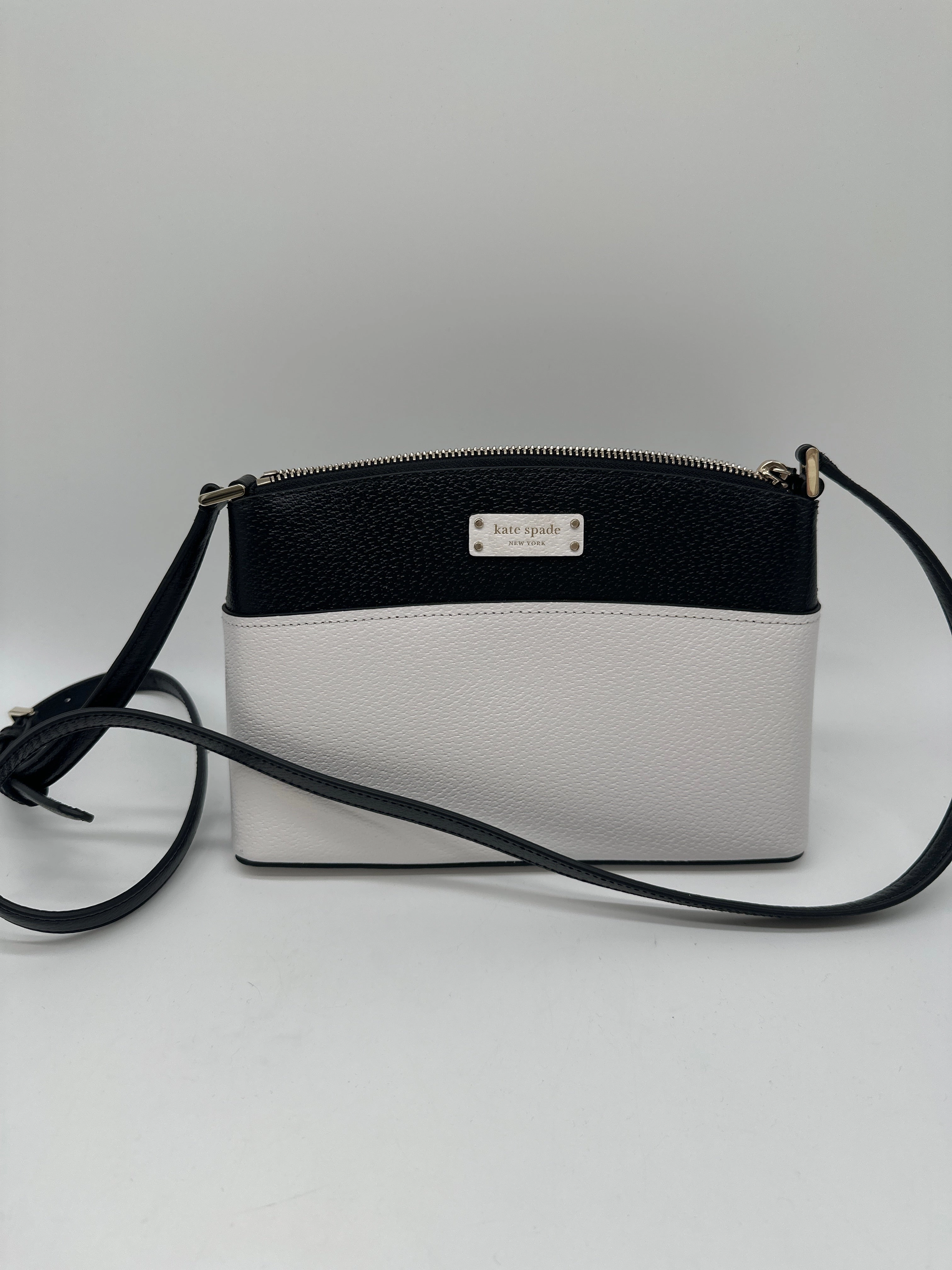 Crossbody Designer By Kate Spade, Size: Small