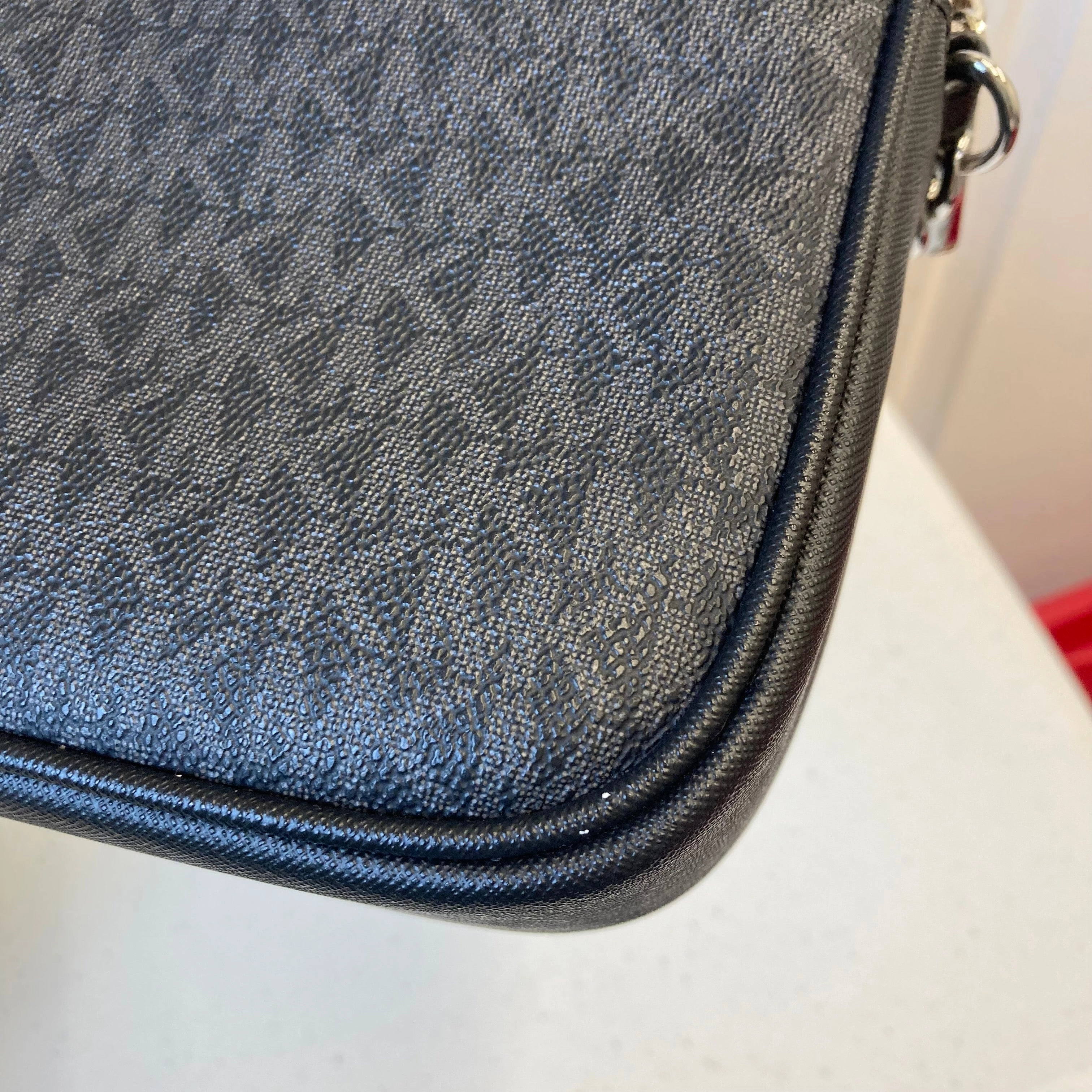 Crossbody Designer By Michael Kors In Black & White, Size:Medium