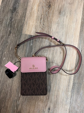 CROSSBODY DESIGNER by MICHAEL KORS In BROWN & PINK, Size: SMALL