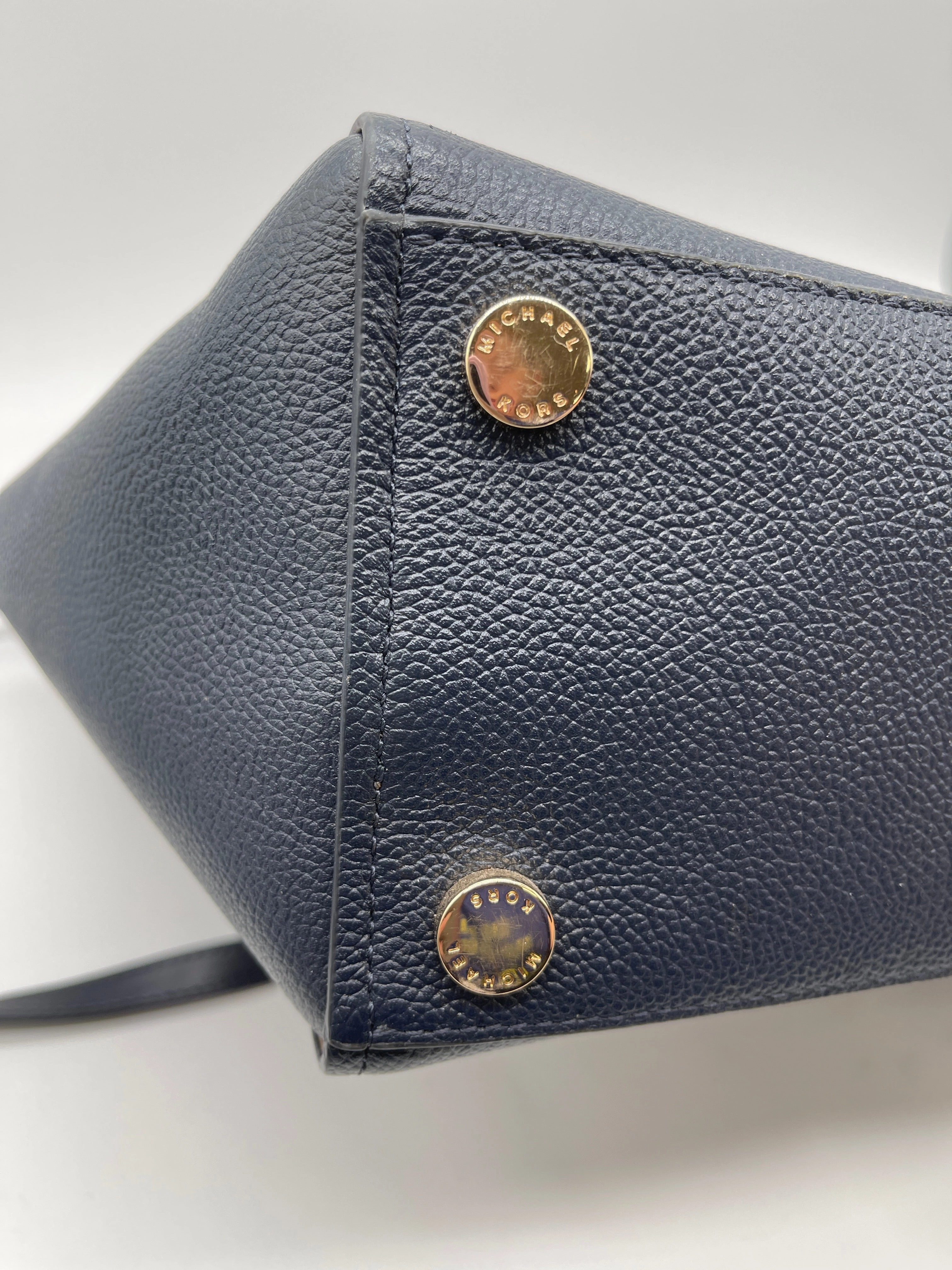 Crossbody Designer Michael Kors, Size Large
