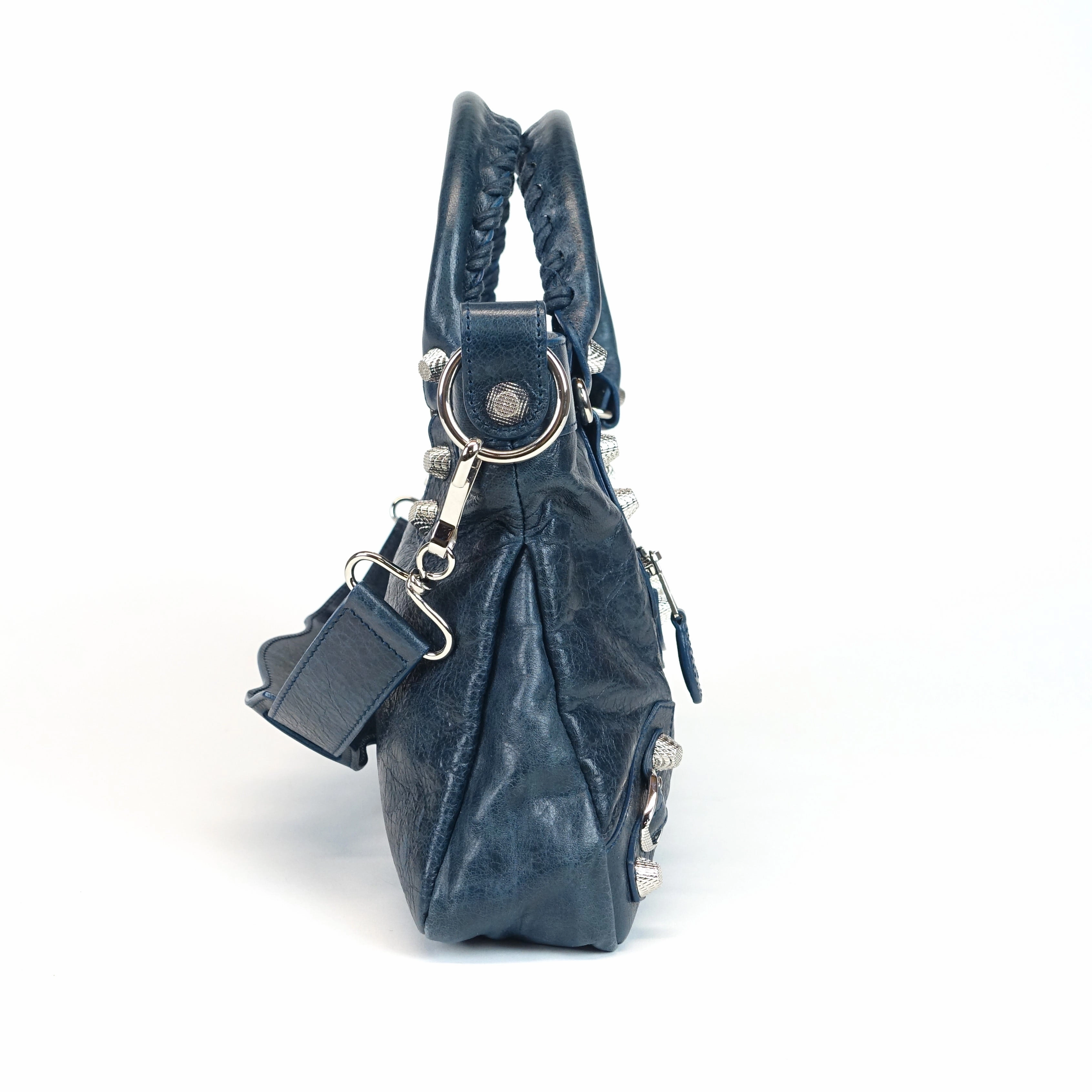 Giant 12 Agneau Leather City Bag
