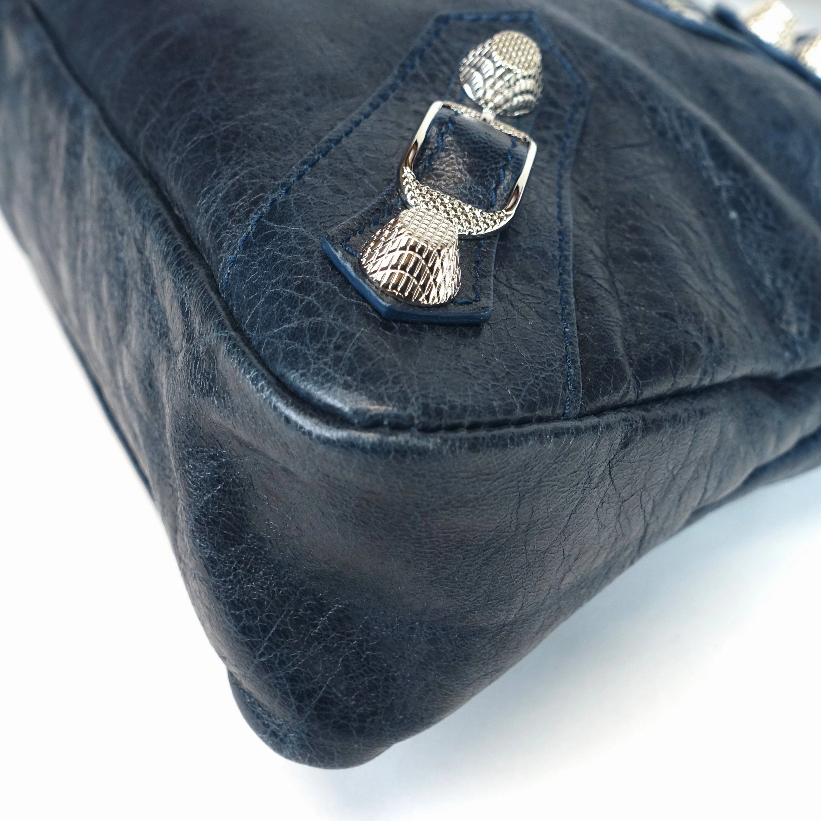 Giant 12 Agneau Leather City Bag