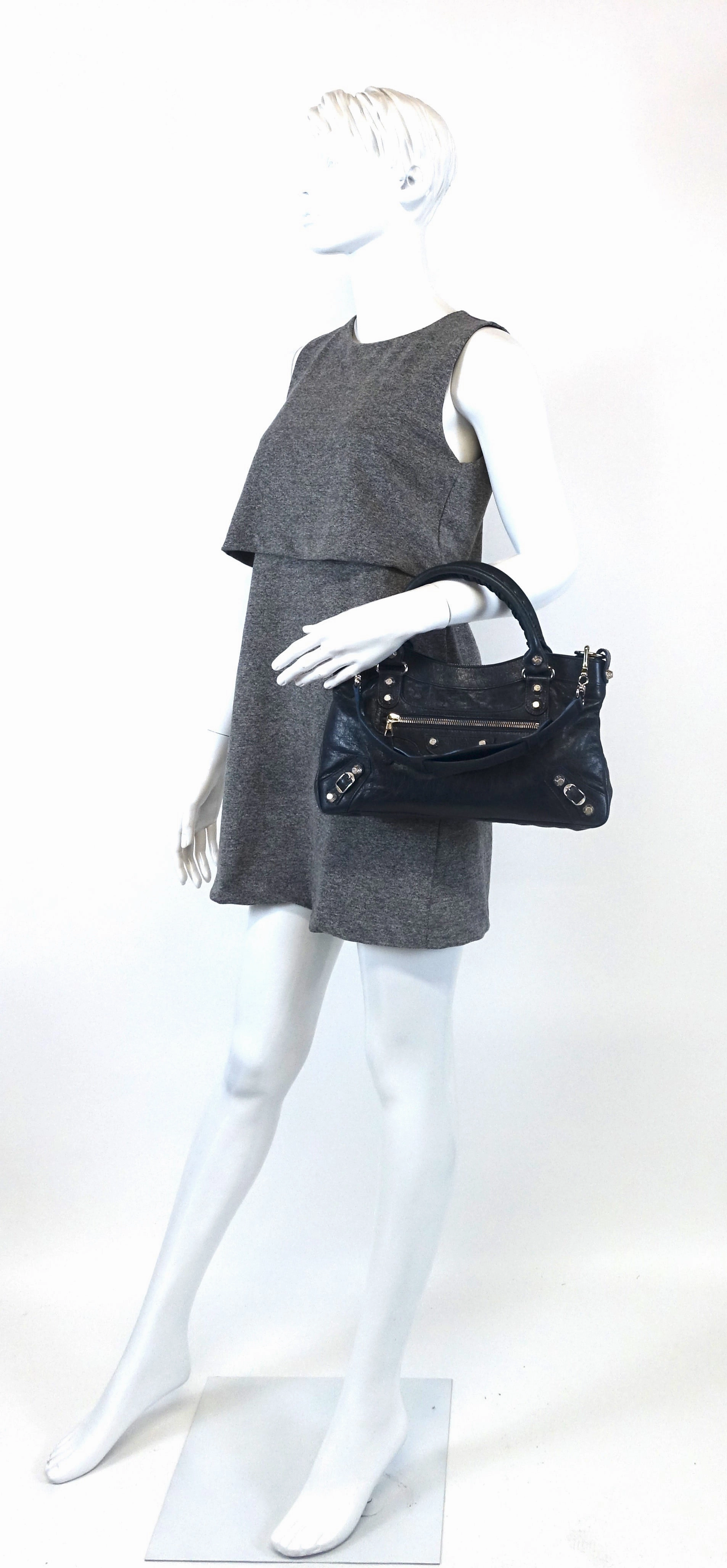 Giant 12 Agneau Leather City Bag