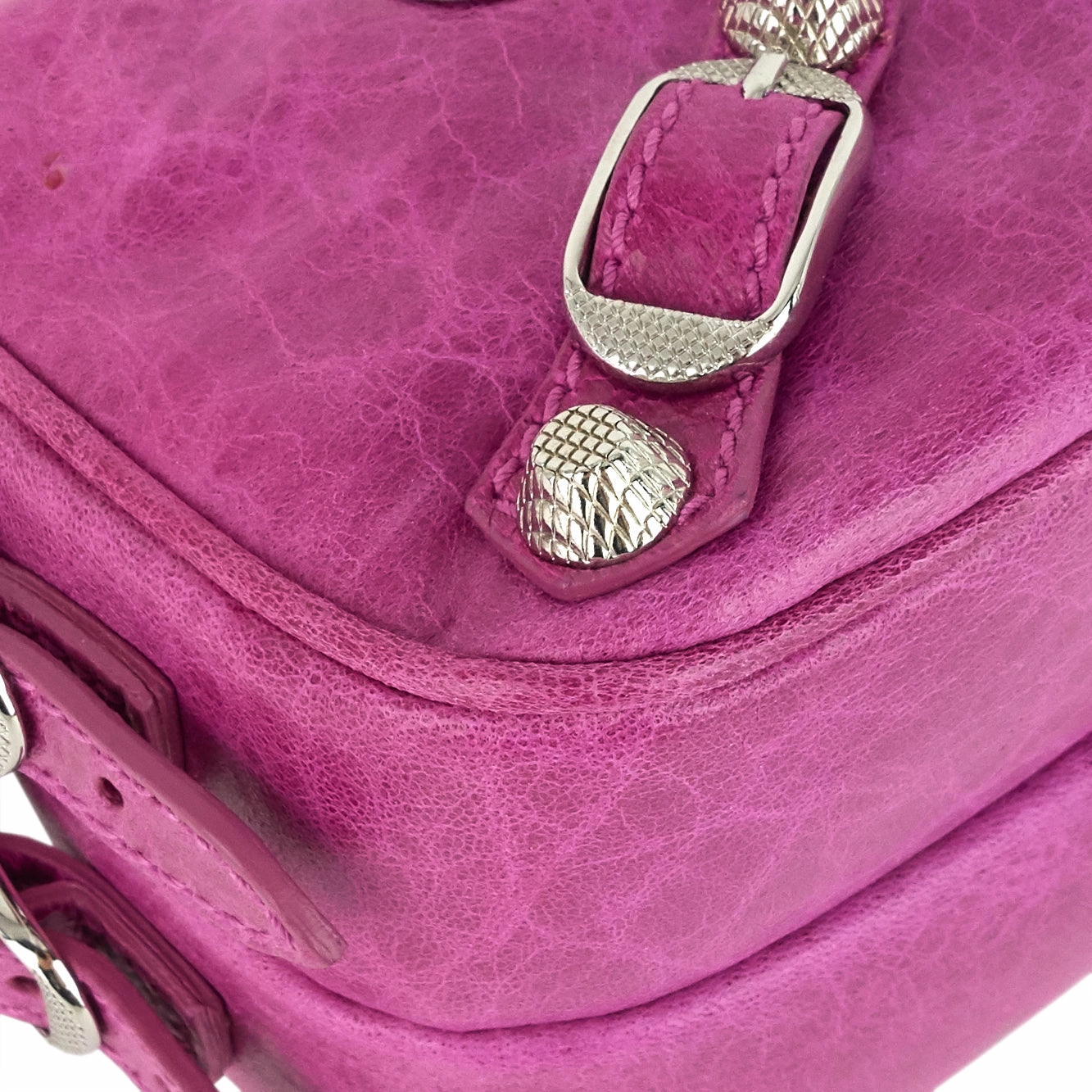 Giant 12 Chic Agneau Leather Bag