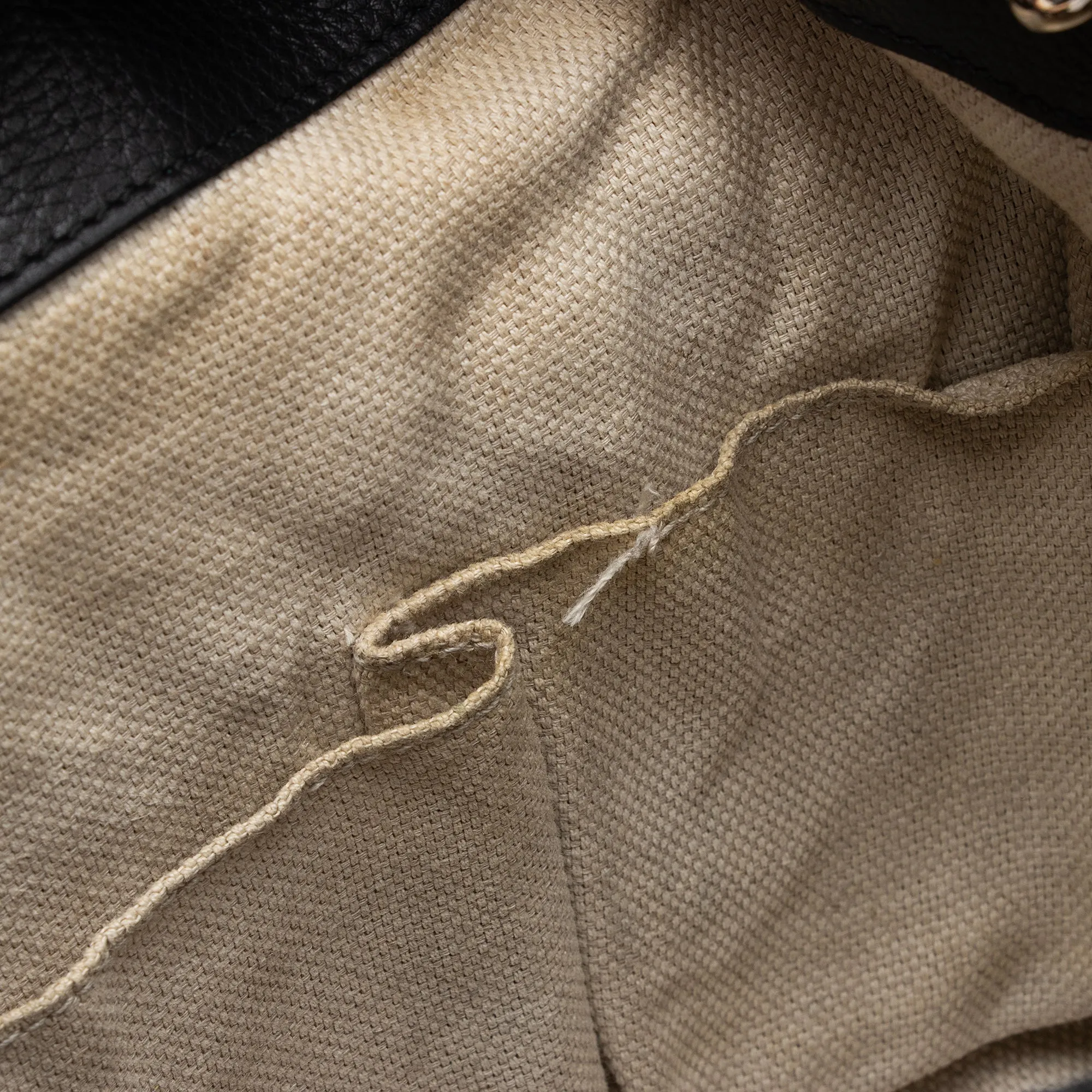 Gucci Leather Soho Medium Shoulder Bag (SHF-z5xvTo)
