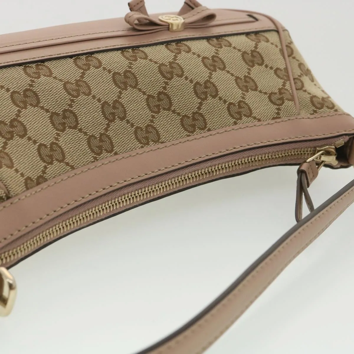 Gucci Shoulder Bag