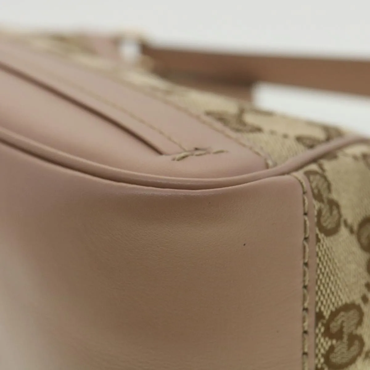Gucci Shoulder Bag