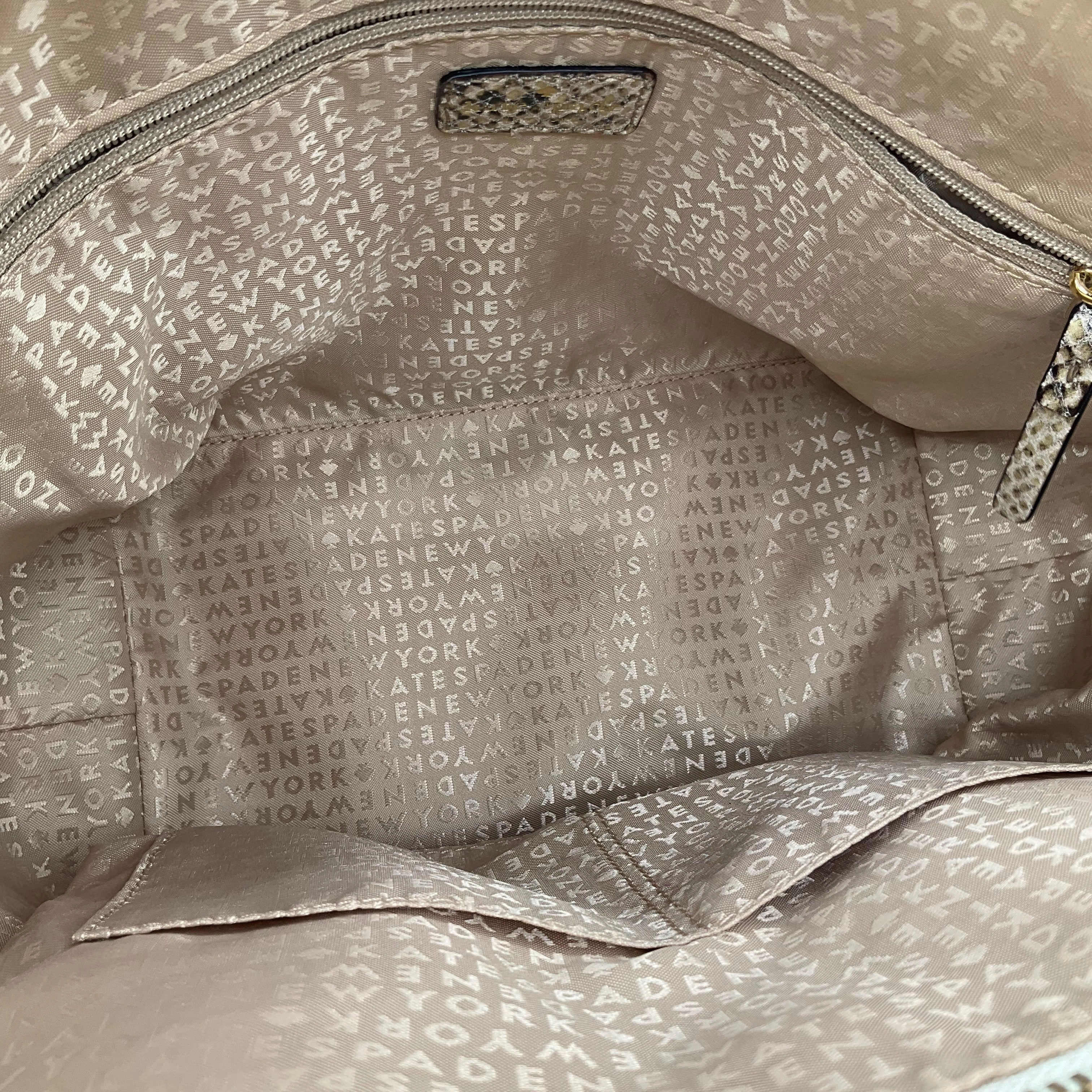 Handbag By Kate Spade, Size: Medium