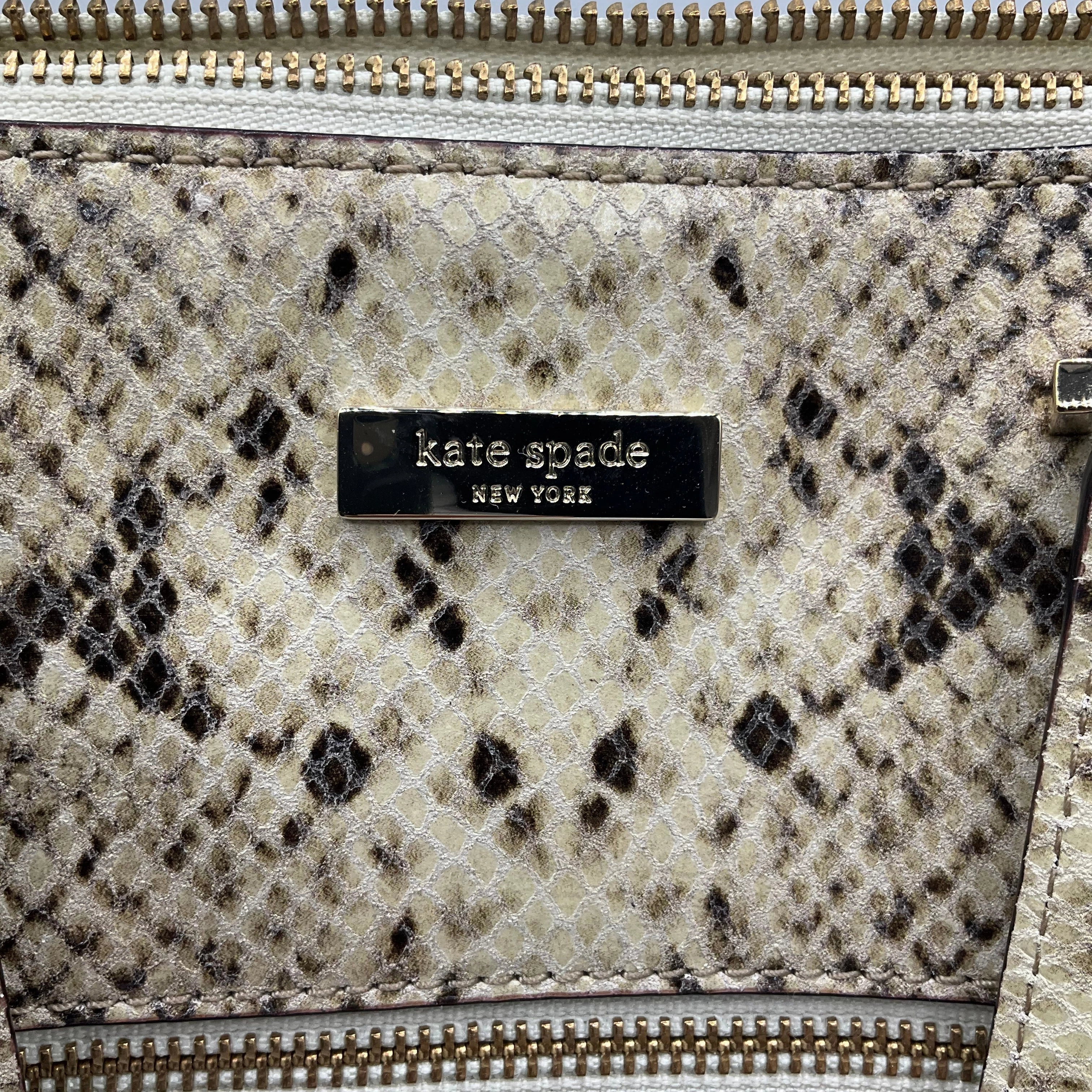 Handbag By Kate Spade, Size: Medium