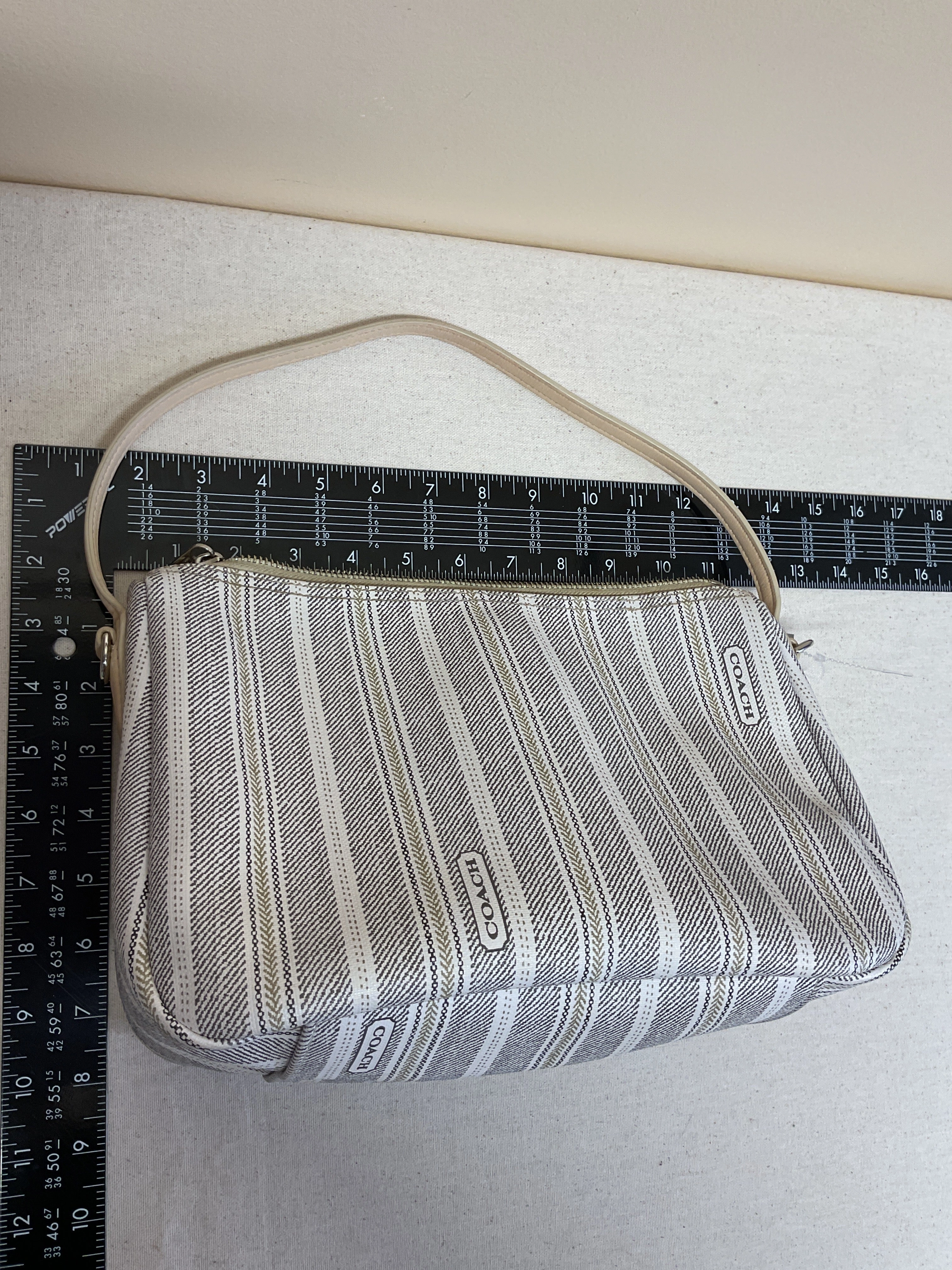 Handbag Designer By Coach In Grey & White, Size:Small