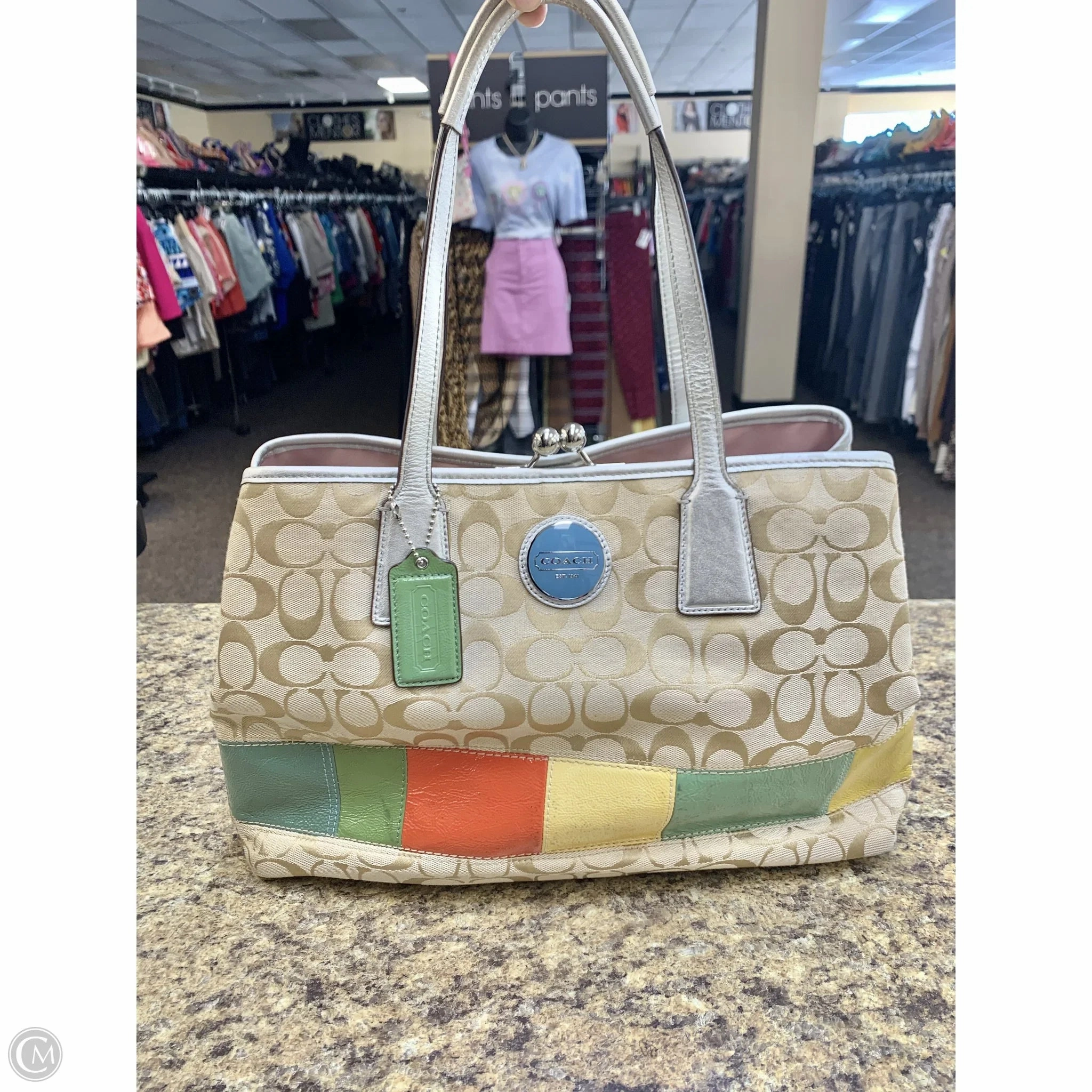 Handbag Designer By Coach  Size: Large