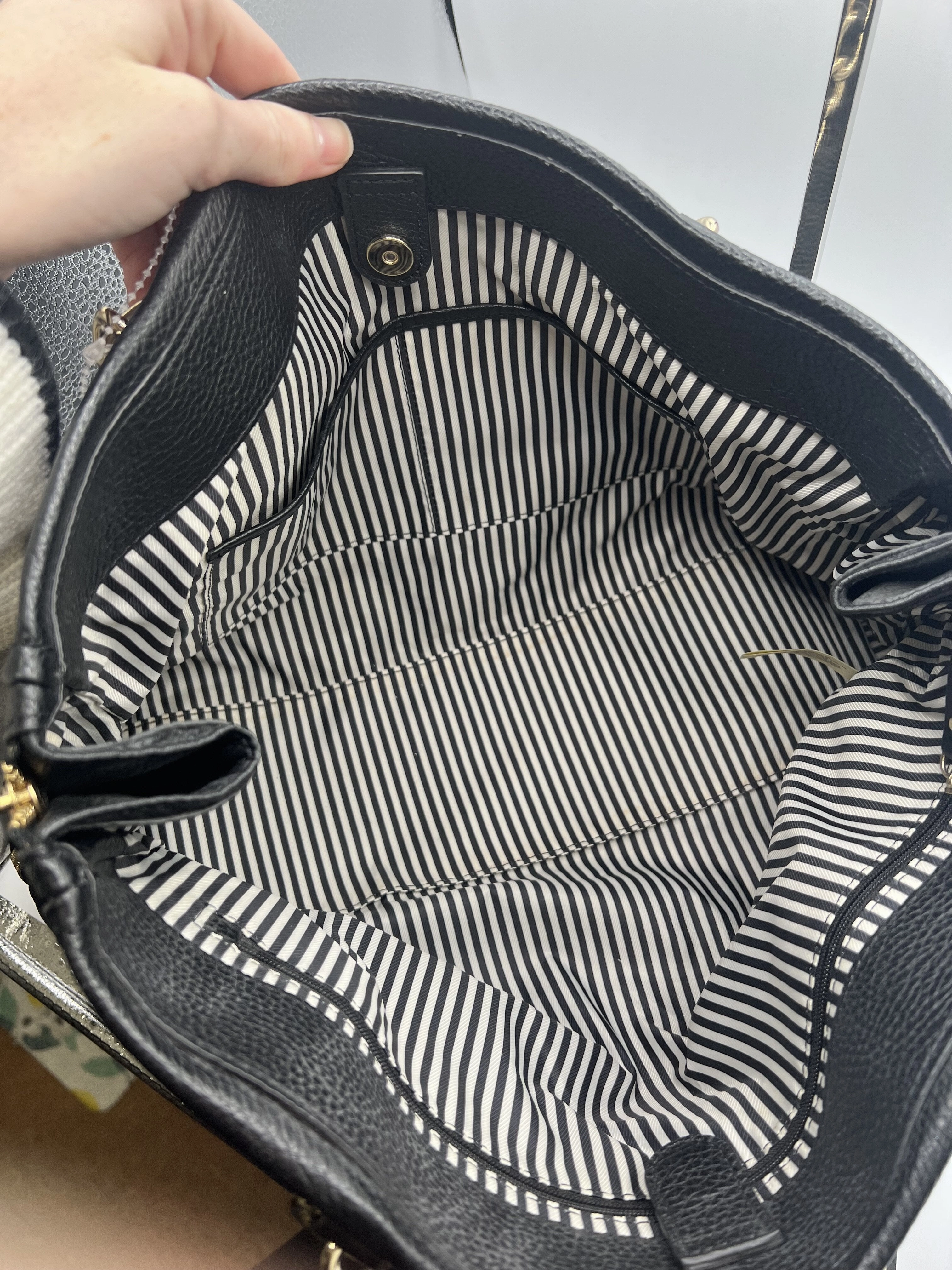 Handbag Designer By Kate Spade  Size: Large