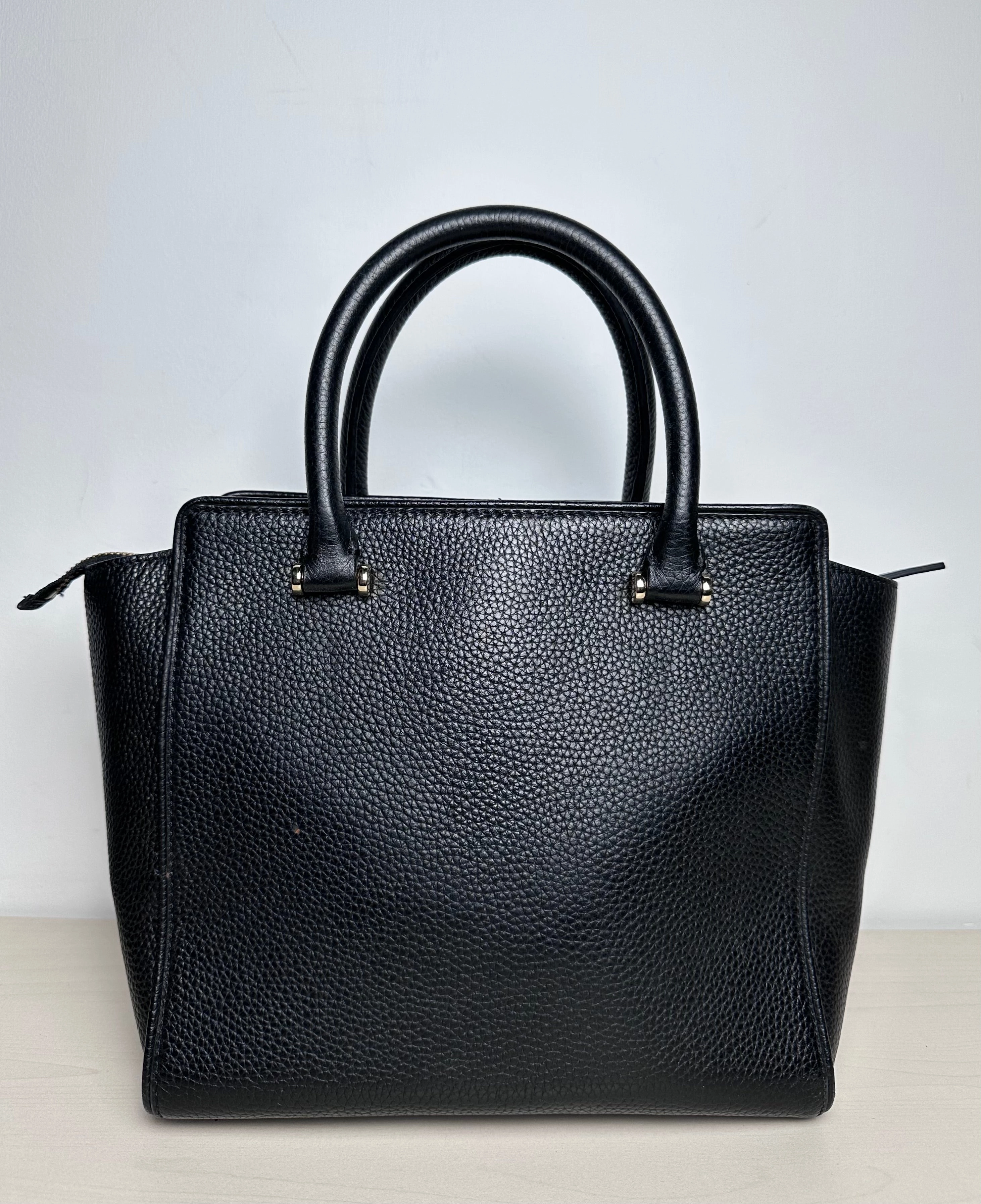 Handbag Designer By Kate Spade, Size: Medium
