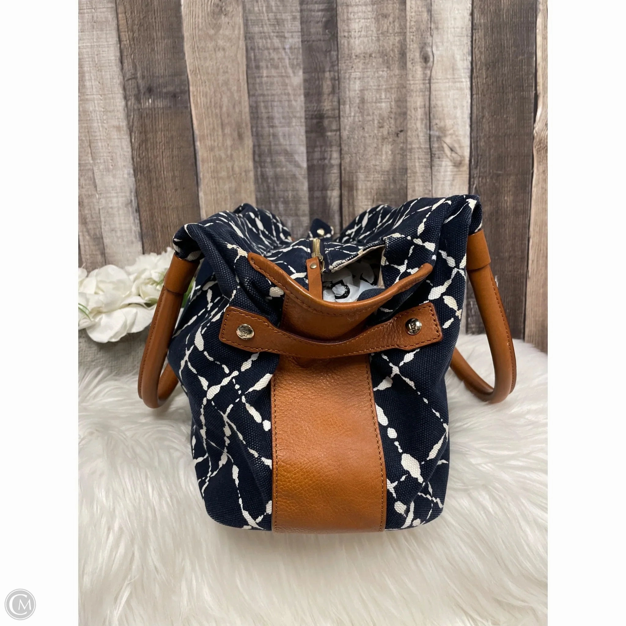 Handbag Designer By Kate Spade, Size: Medium