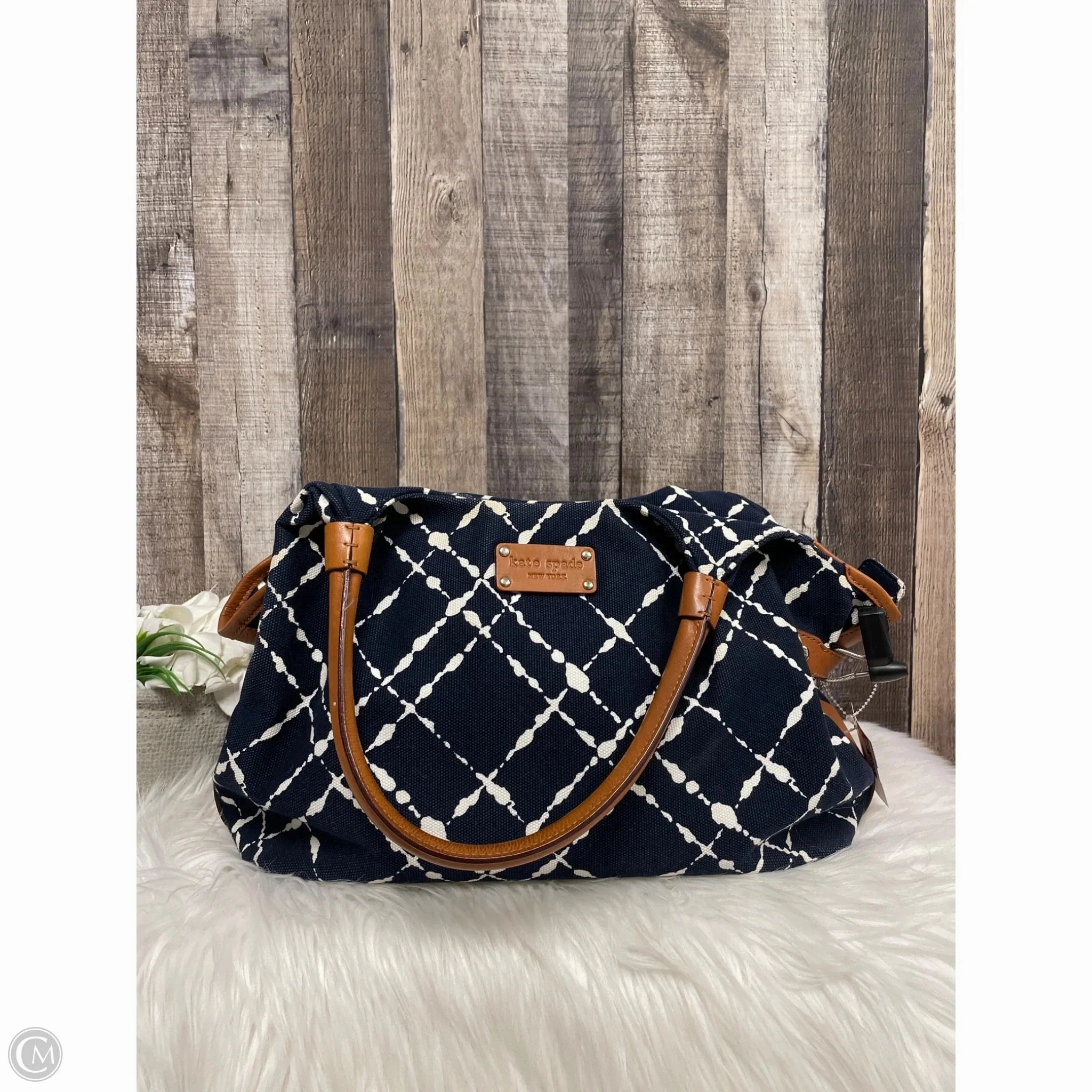 Handbag Designer By Kate Spade, Size: Medium