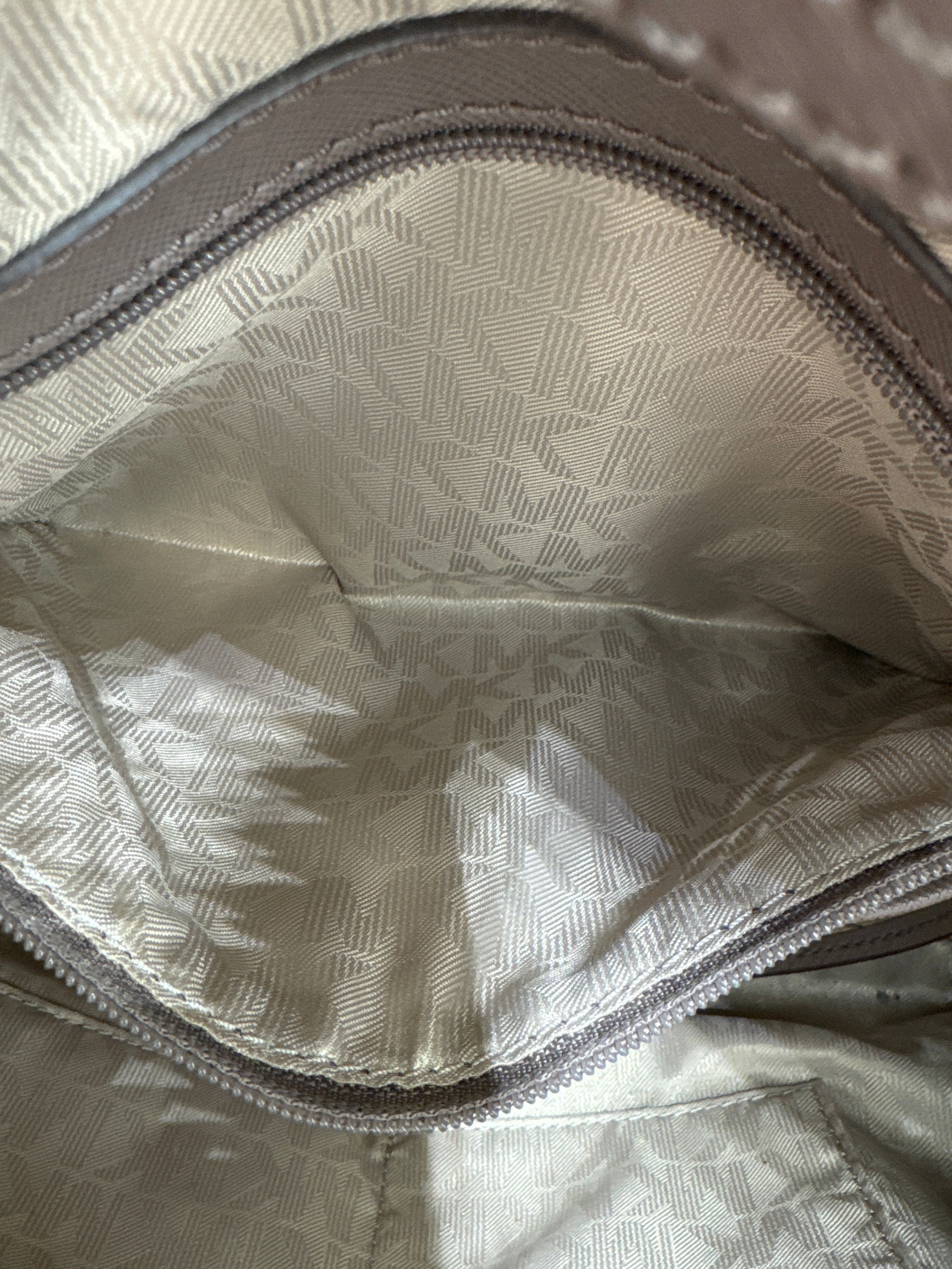 Handbag Designer By Michael Kors