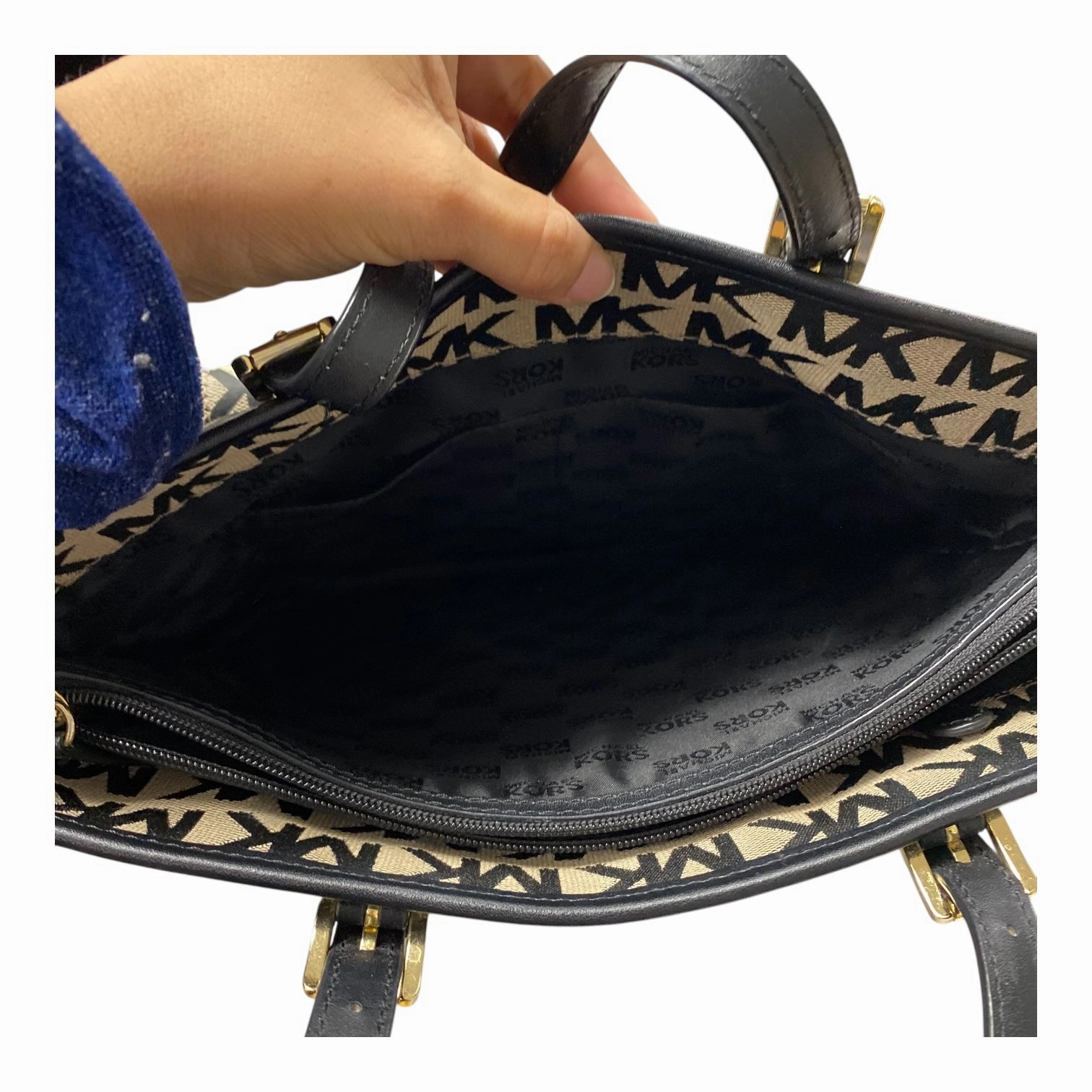 Handbag Designer By Michael Kors In Black & Brown, Size:Medium
