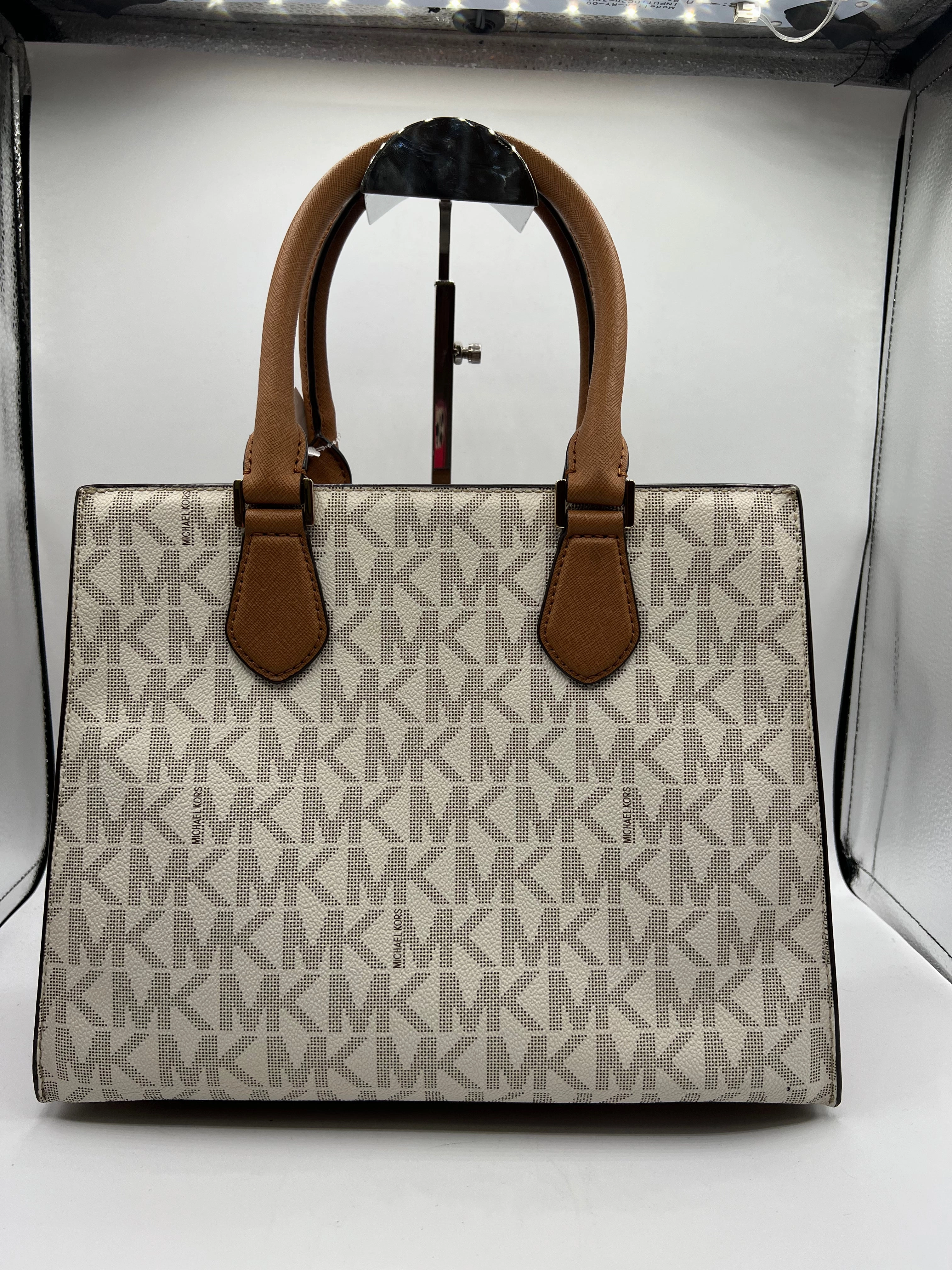 HANDBAG DESIGNER by MICHAEL KORS In BROWN, Size: MEDIUM