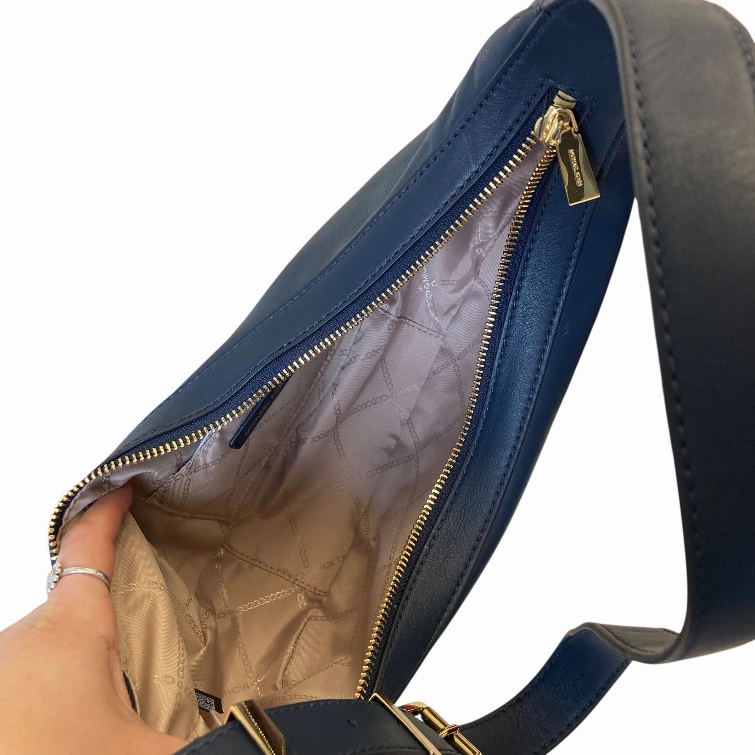Handbag Designer By Michael Kors In Navy, Size:Medium