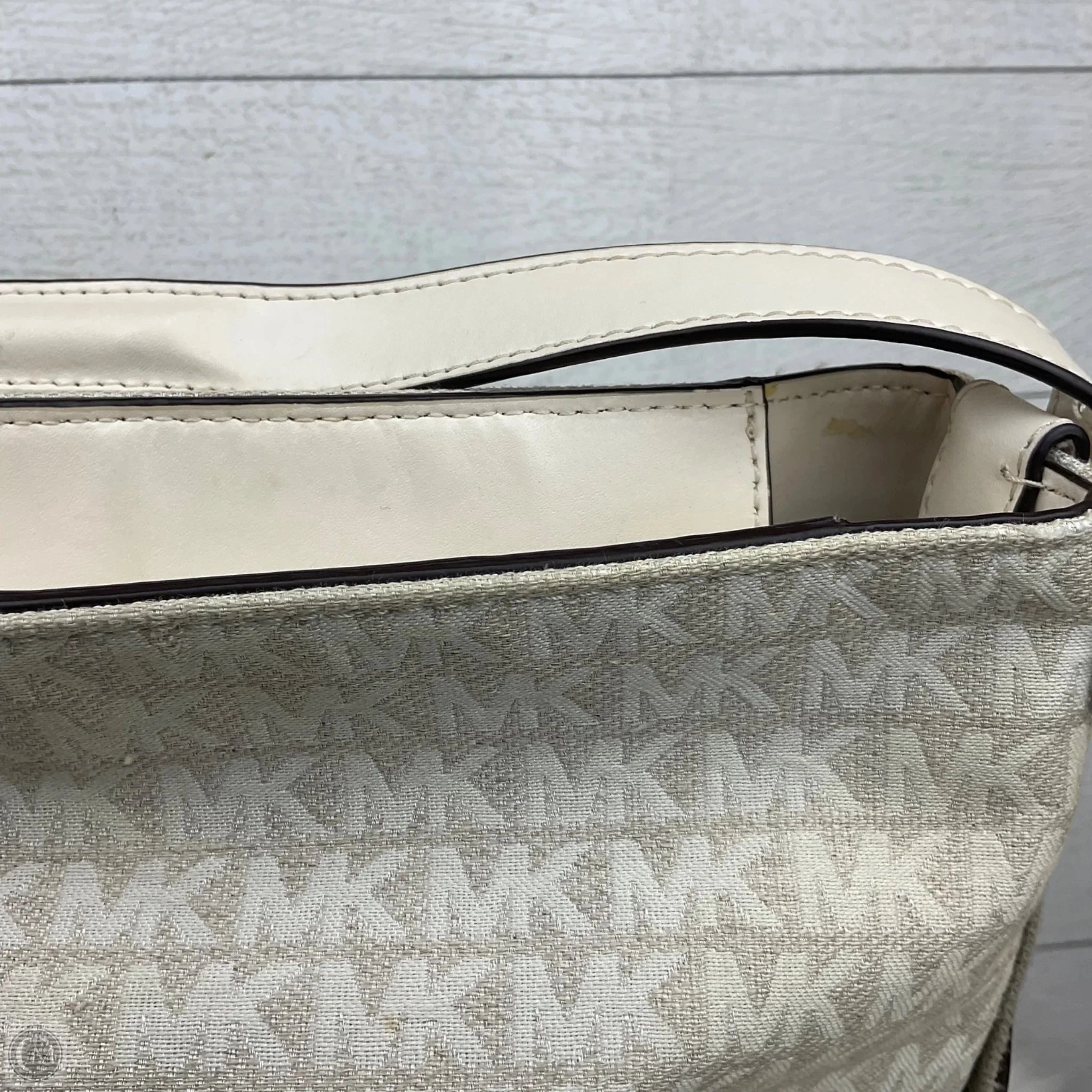 Handbag Designer By Michael Kors, Size: Large