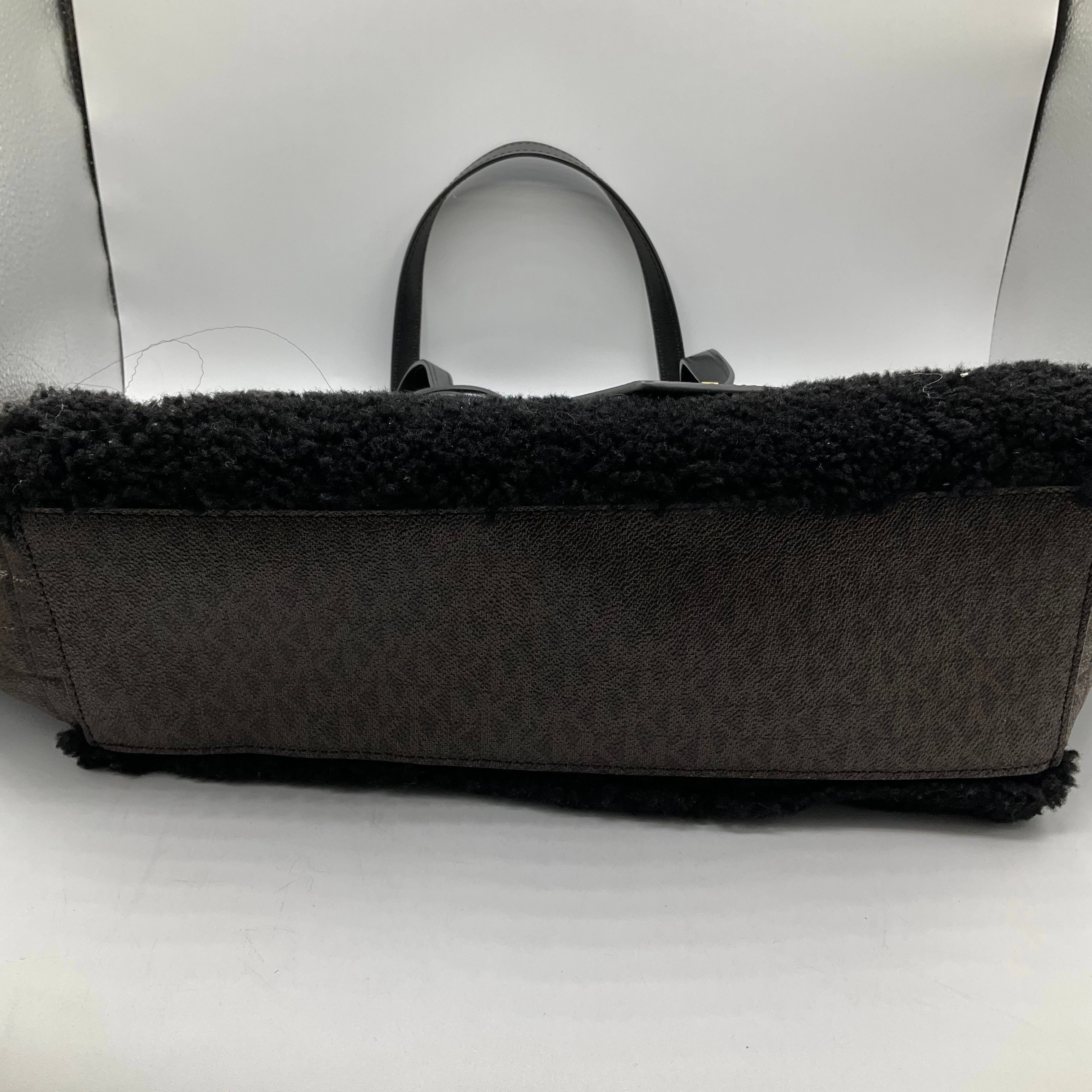 Handbag Designer By Michael Kors, Size: Large